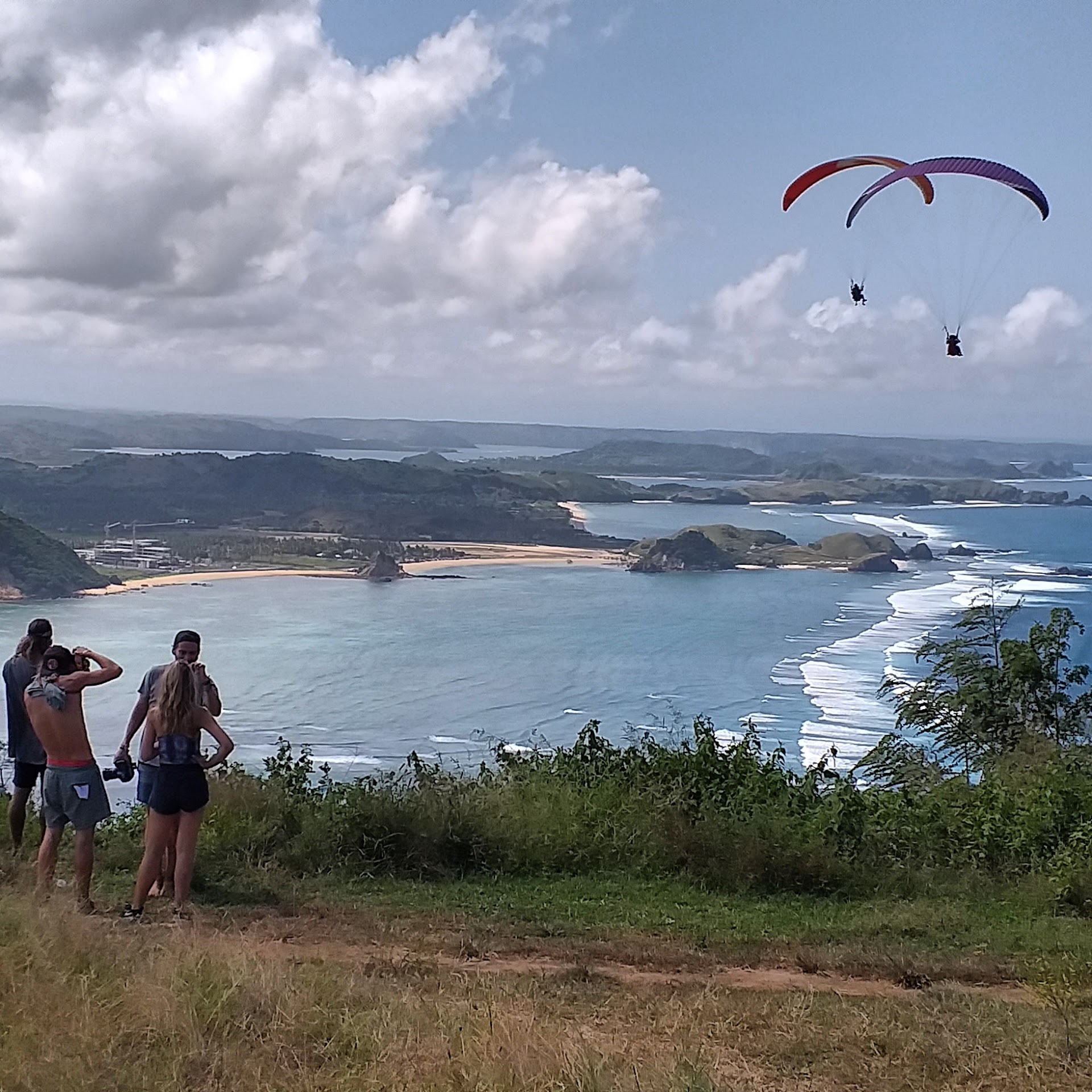 Paragliding in gili meno