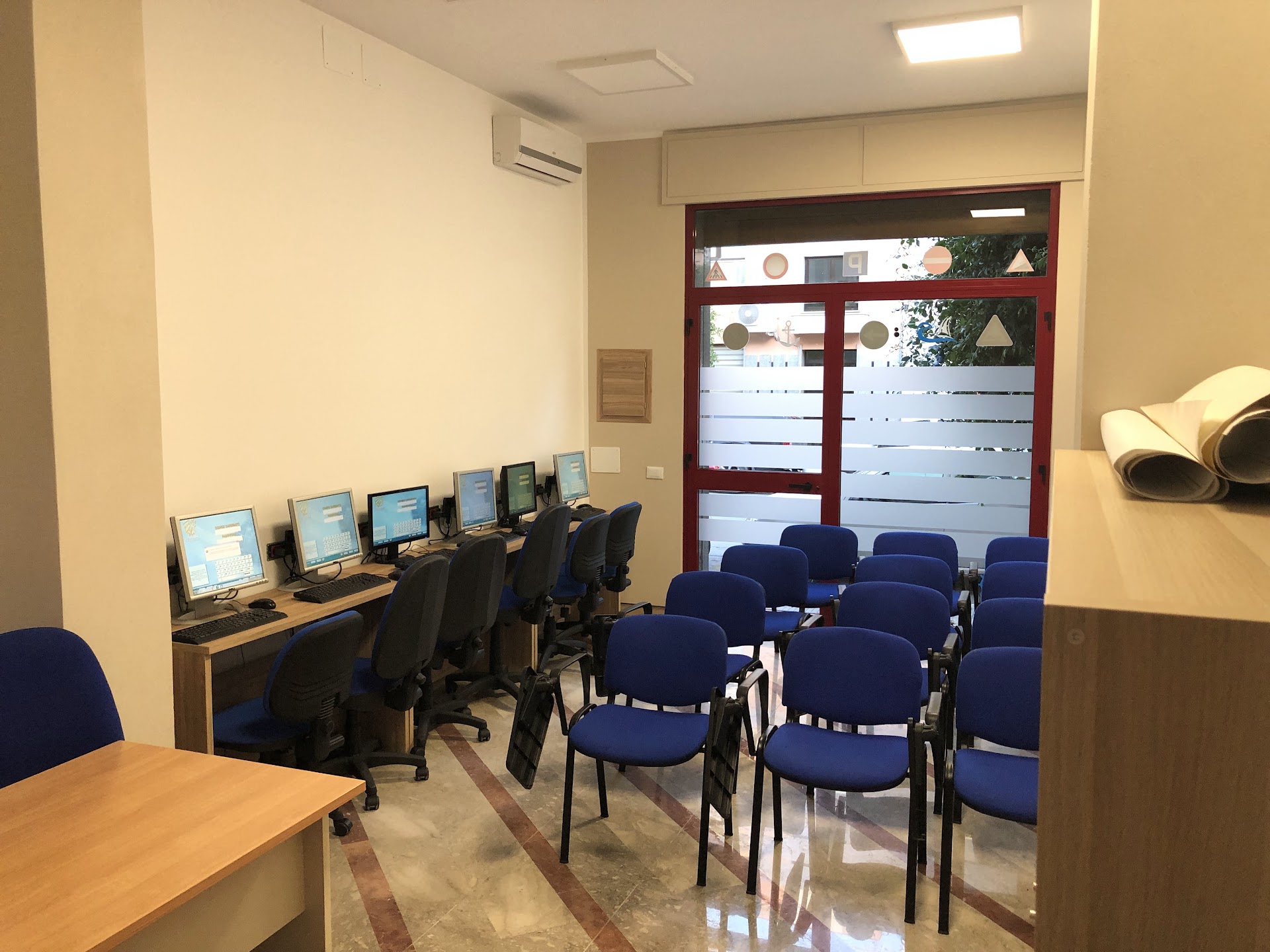 Autoscuola "Vinci - Lo Presti" Di Lo Presti Daniele A.