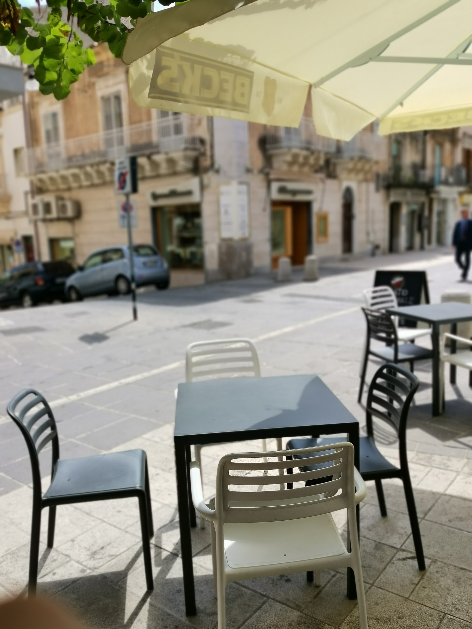 INTENSO Lounge Bar Tabacchi