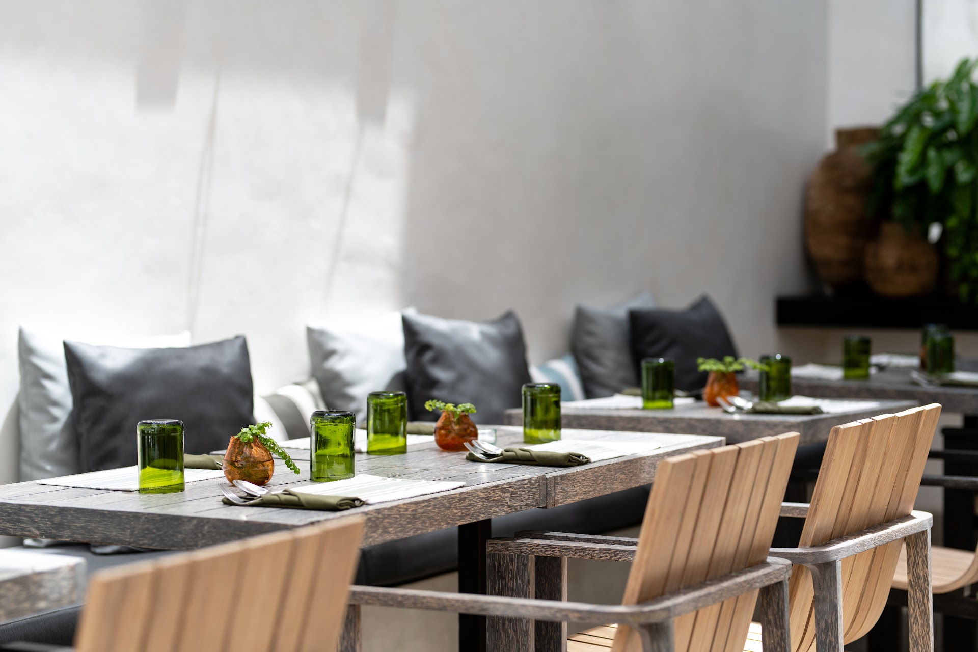 Breadfruit Restaurant and Café