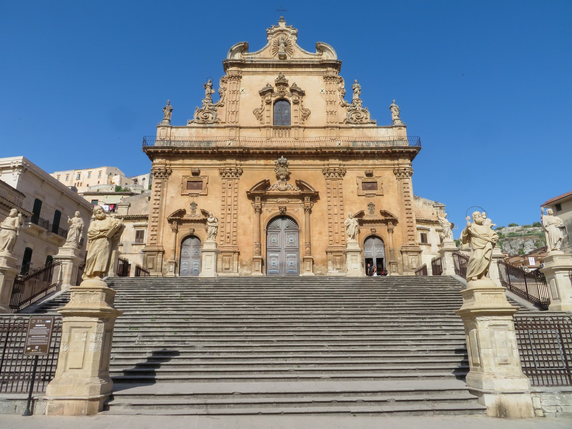 Duomo di San Pietro Apostolo