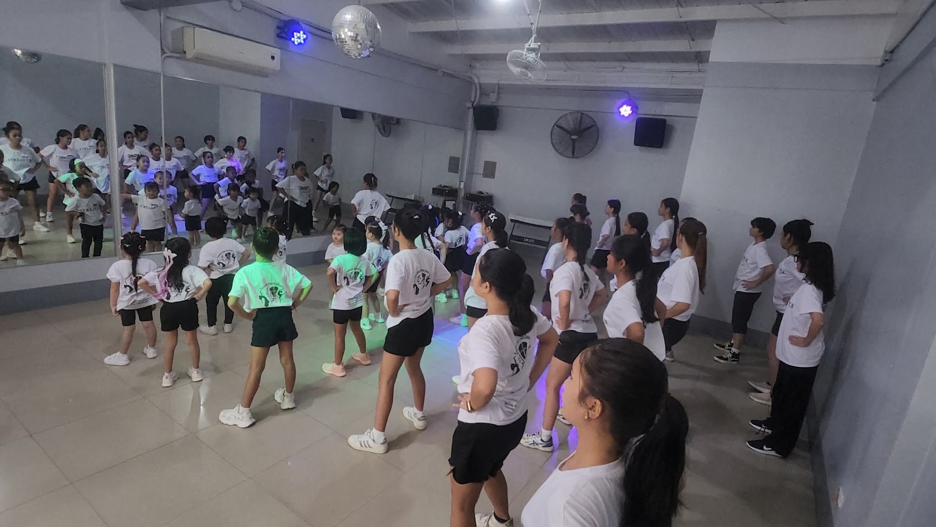 VALENZUELA DANCE ARTS CENTER