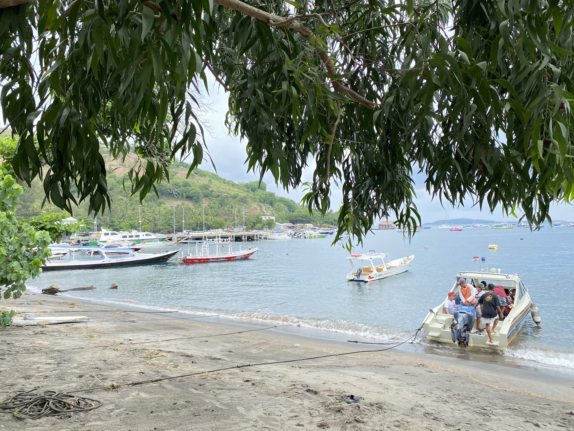 Pelabuhan Teluk Nare
