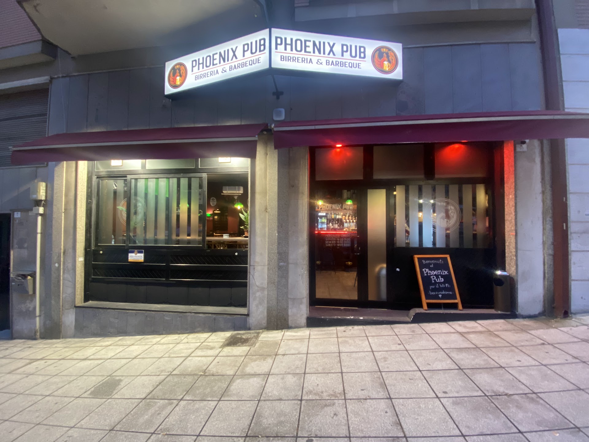 Phoenix Pub