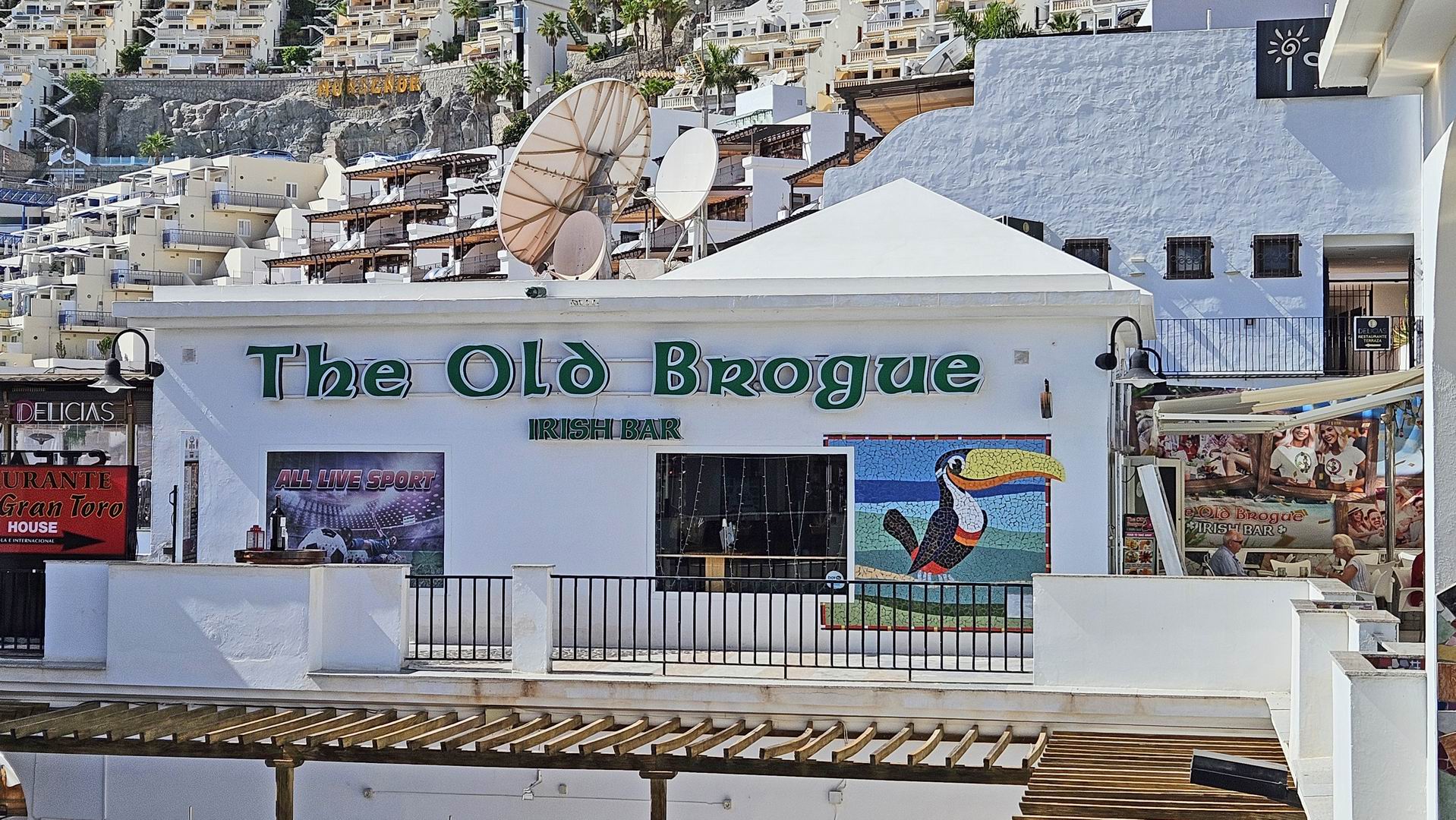 Bar The Old Brogue