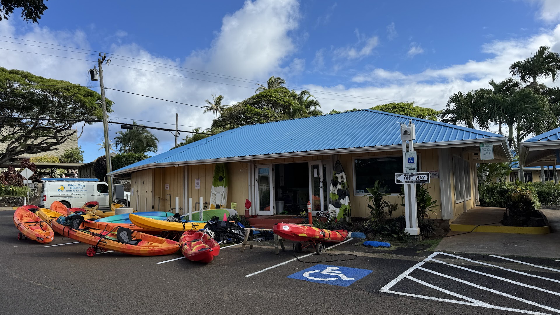 Scotty's Surf Co. Kauai