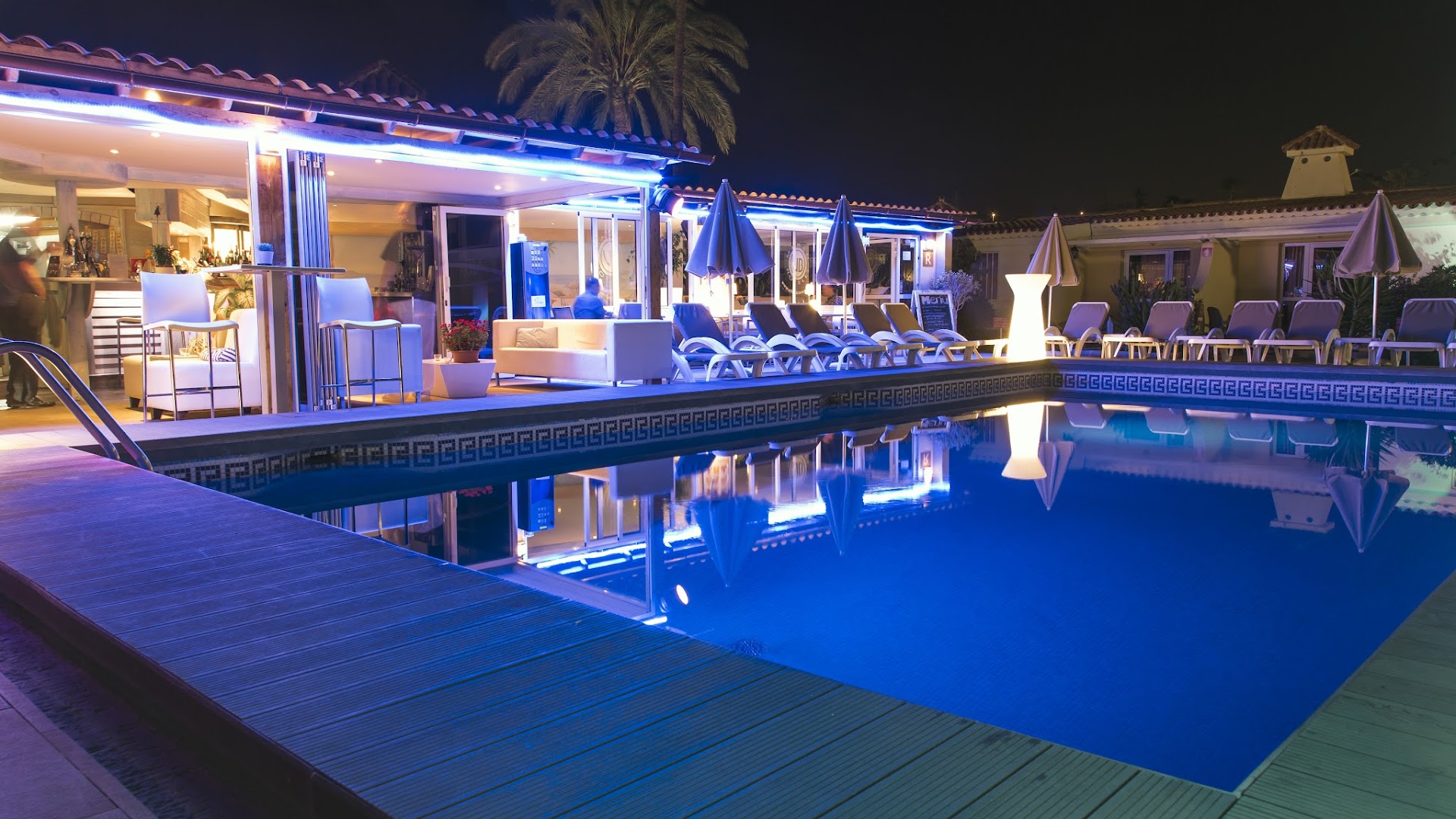 Villas Blancas Resort Gay