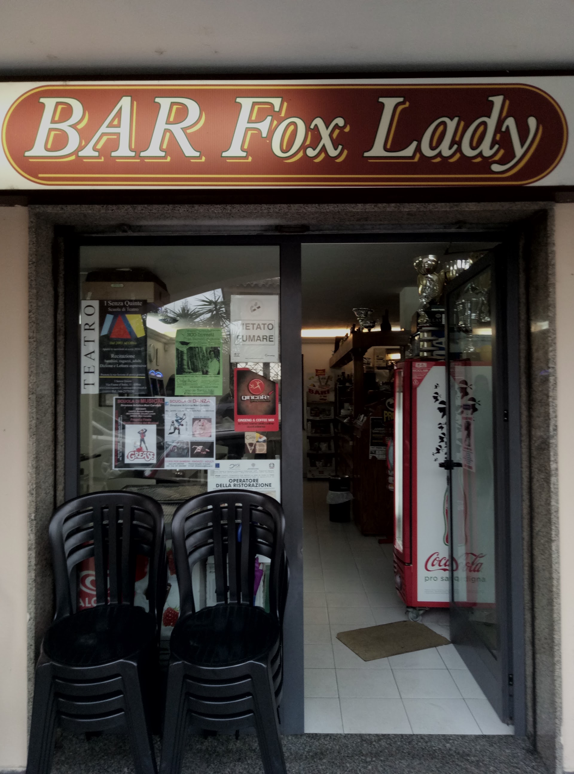 Bar Fox Lady