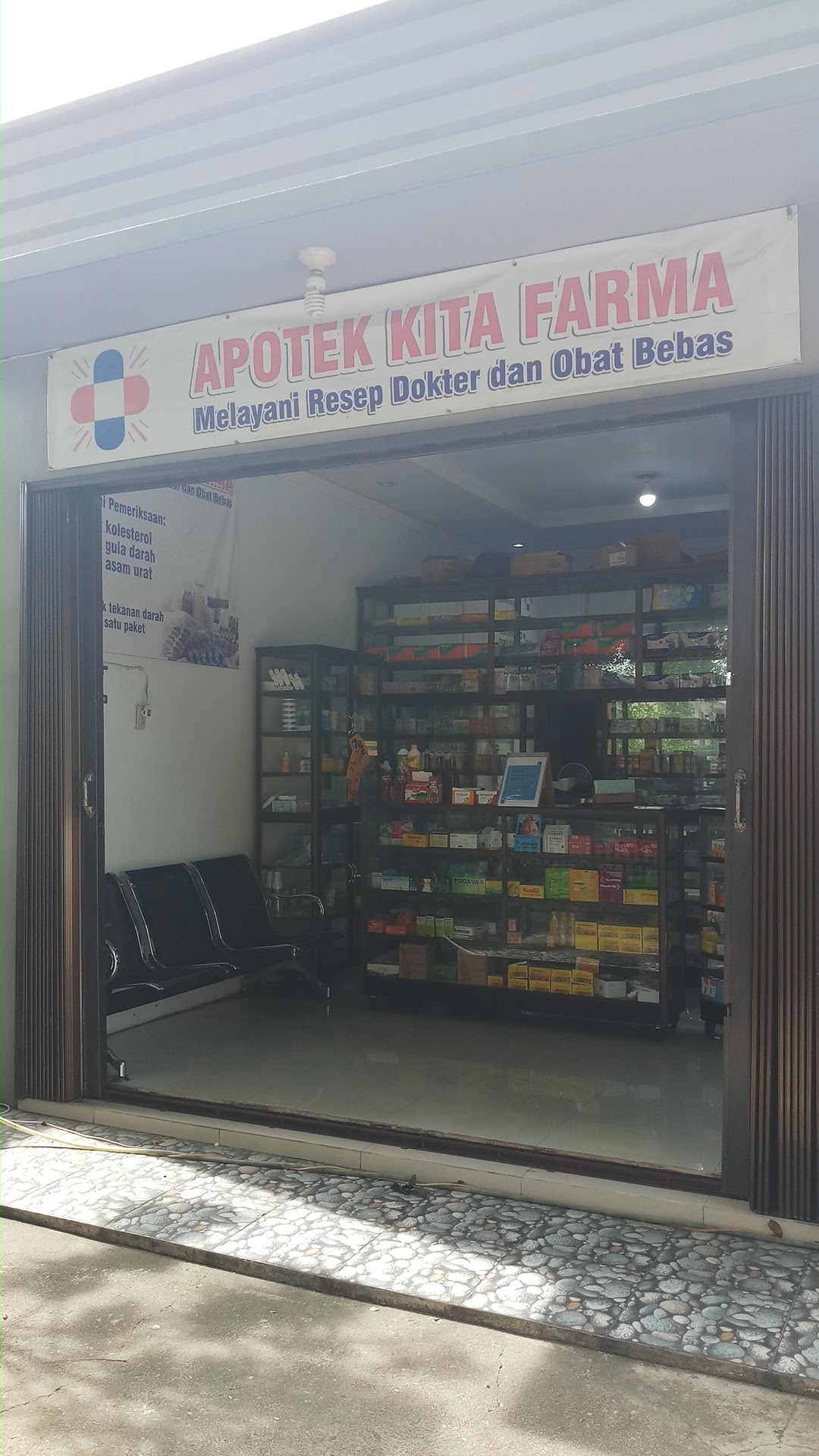 Toko Obat Kinan Farma