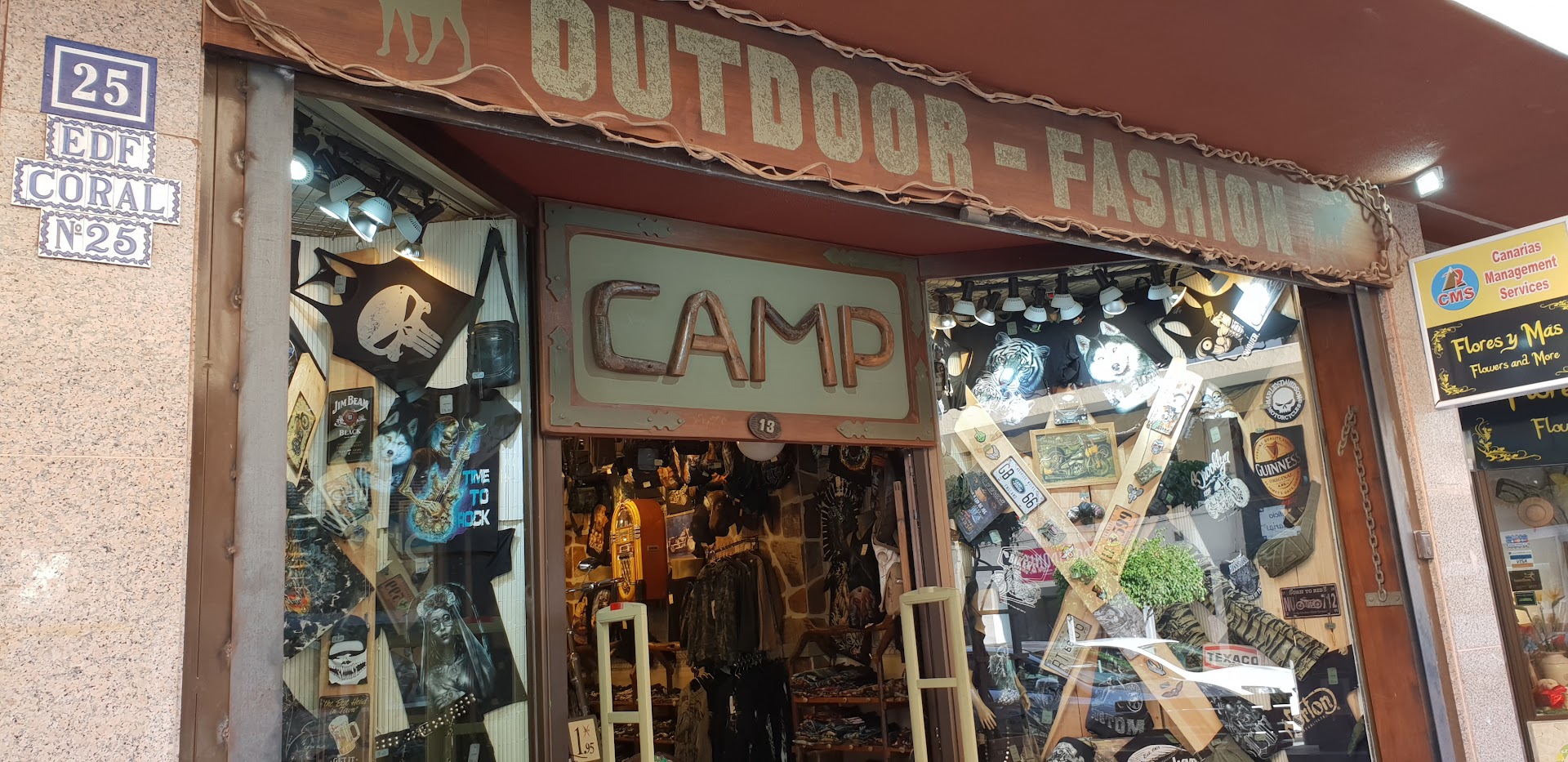 Camp - Outdoor Fashion