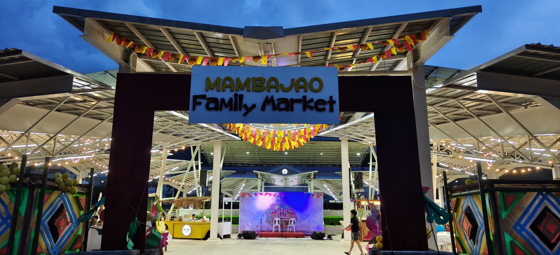 Mambajao Family Market