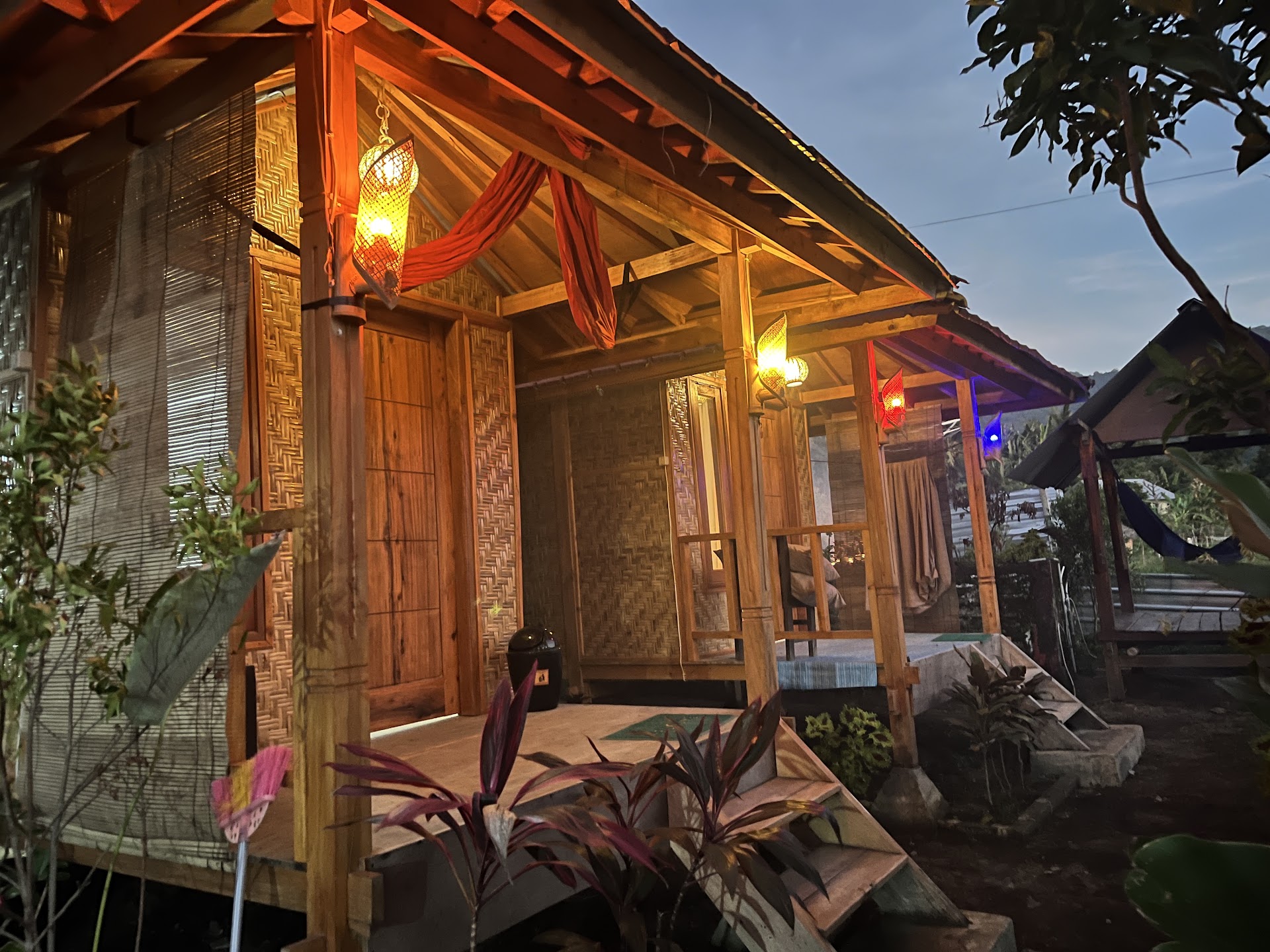 Pondok Menjojaq