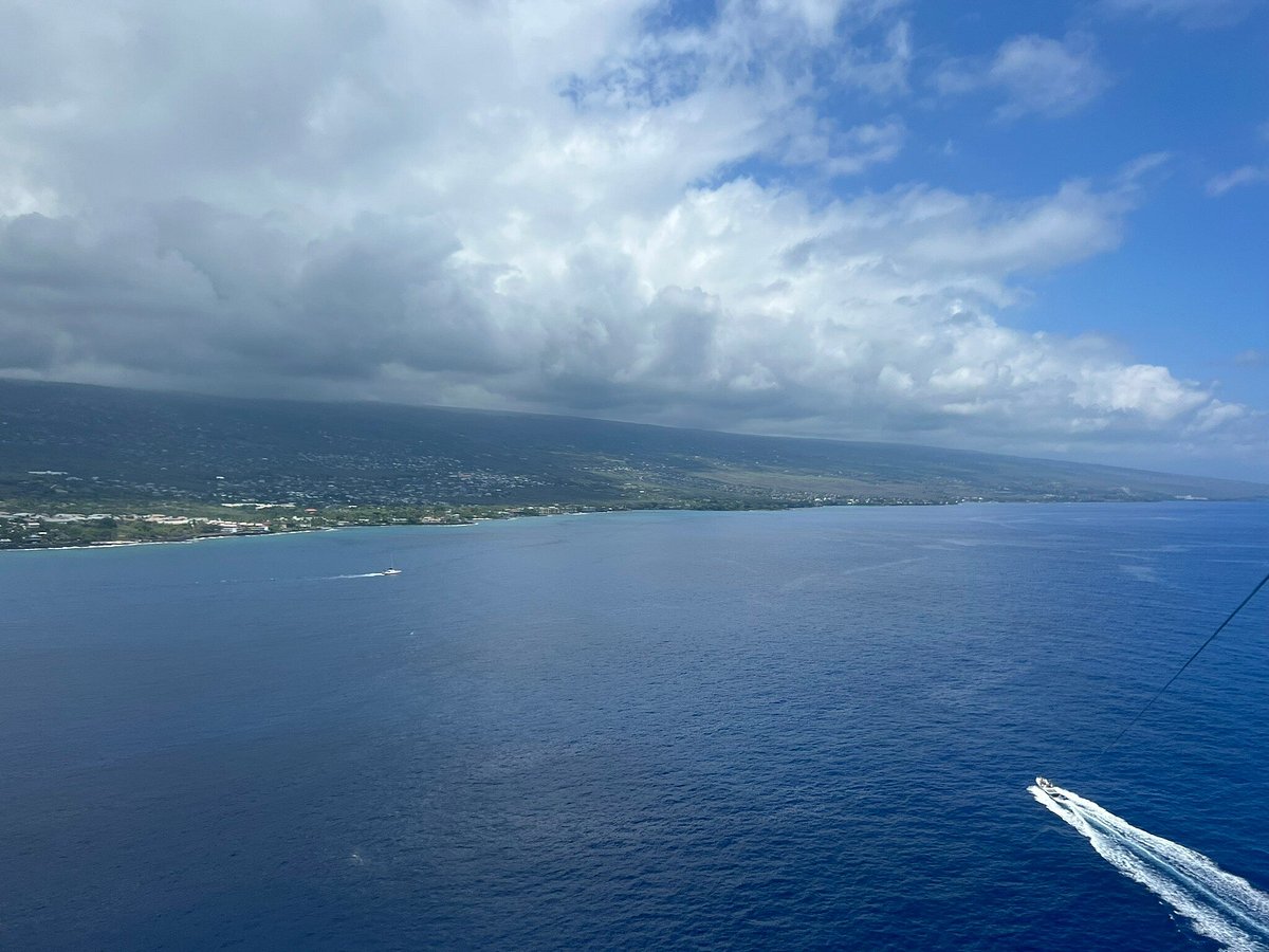 UFO Parasail Kailua Kona