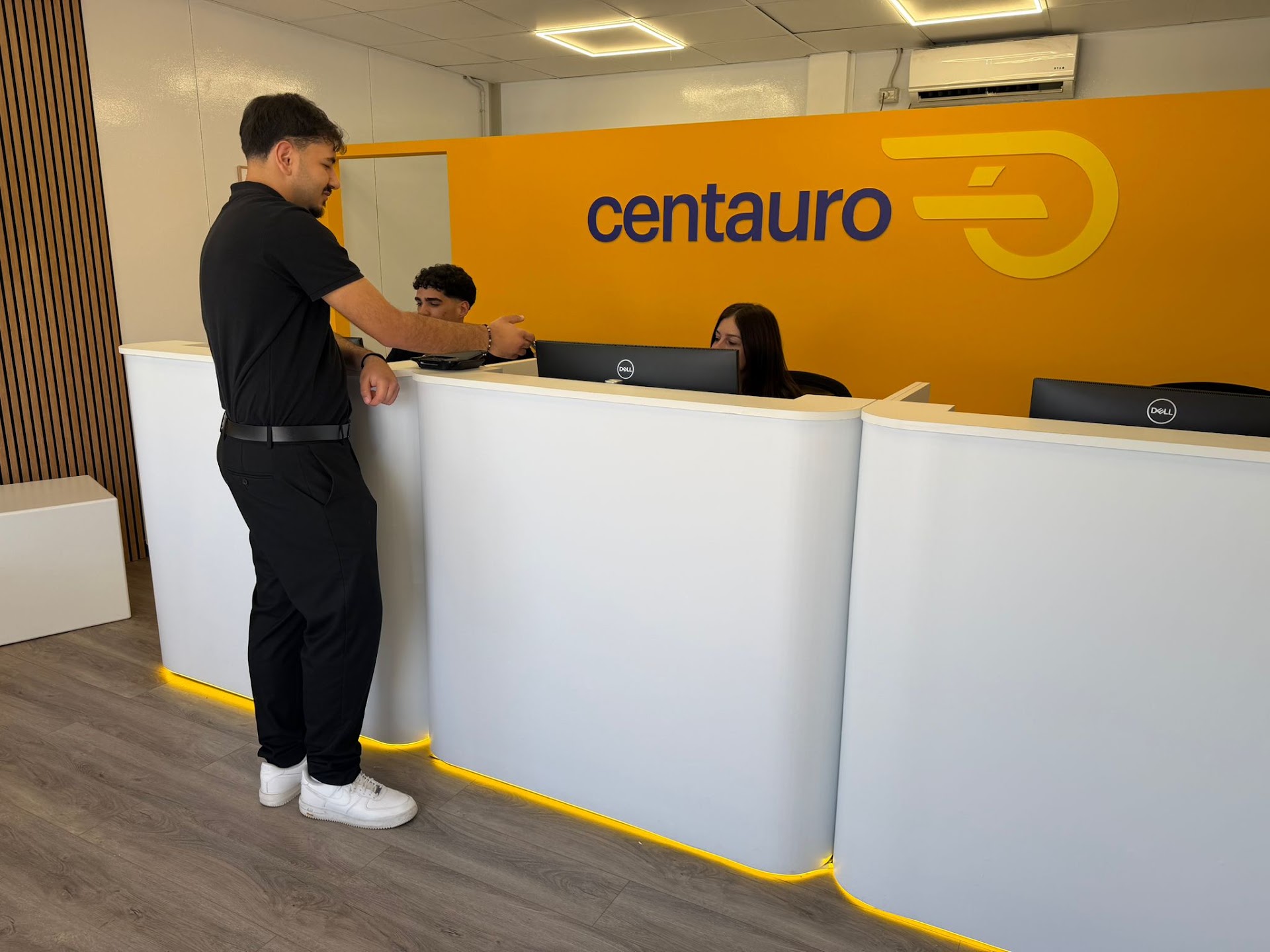 Centauro Rent a Car