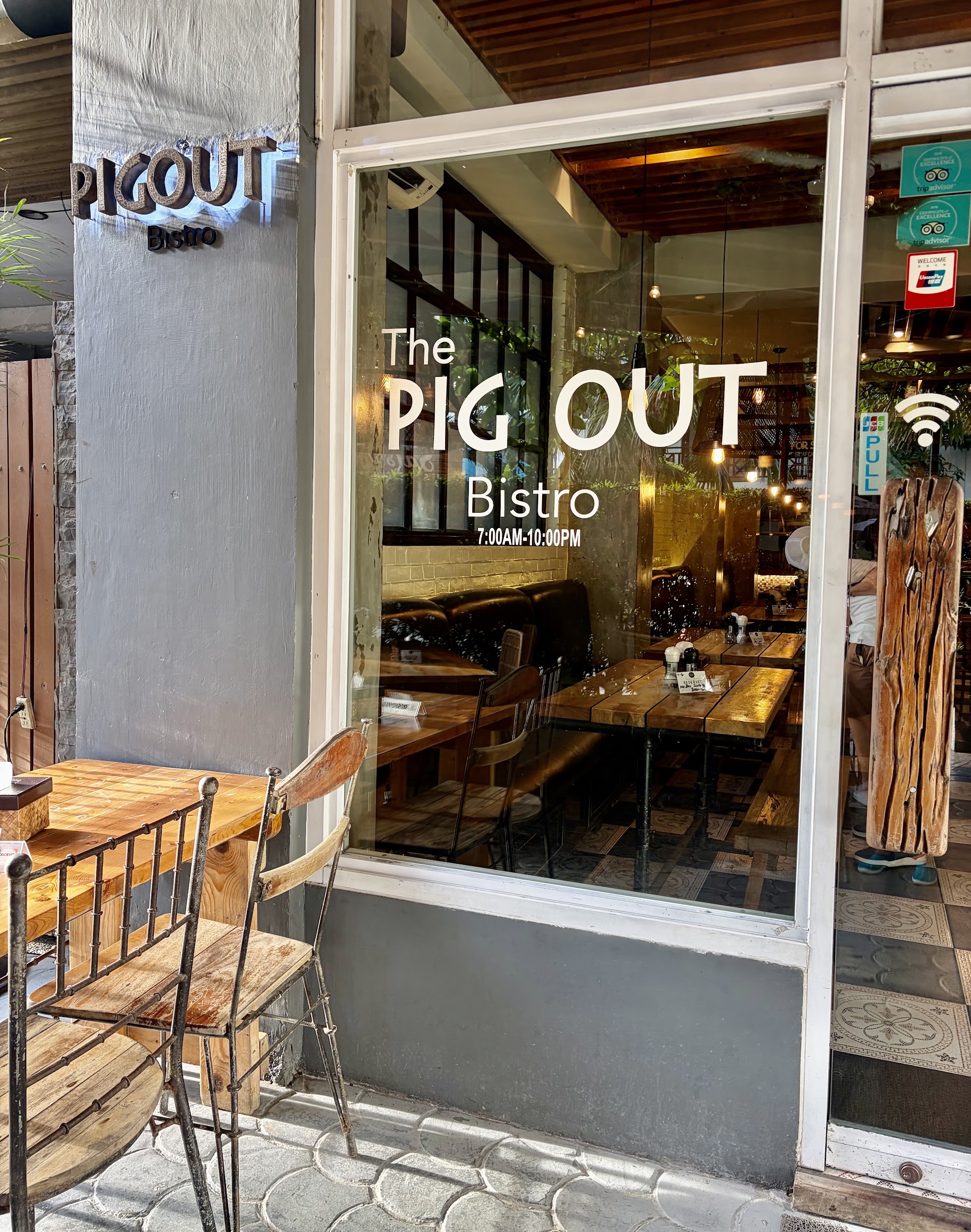 The Pig Out Bistro