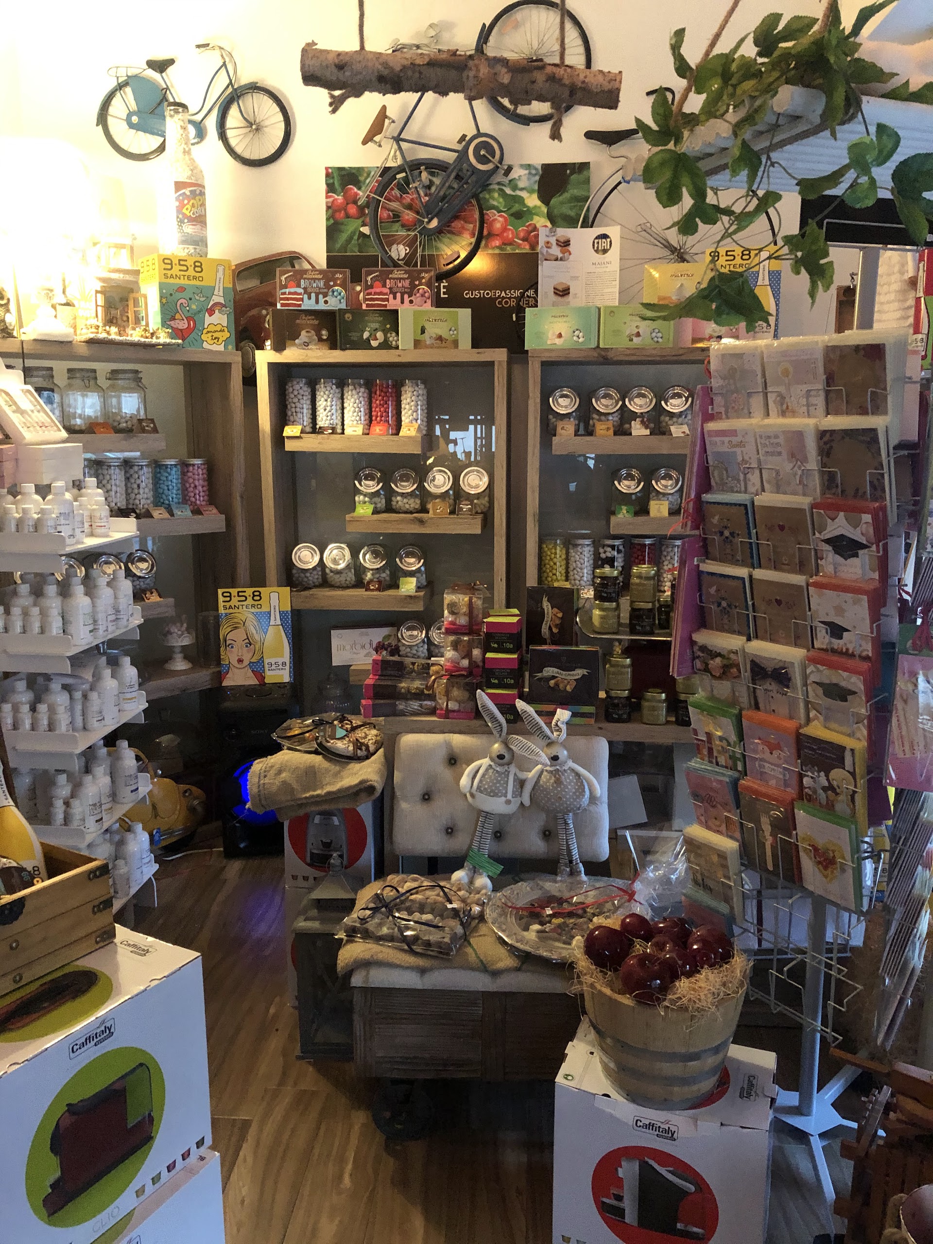 I ragazzi di via deffenu, rivendita caffe