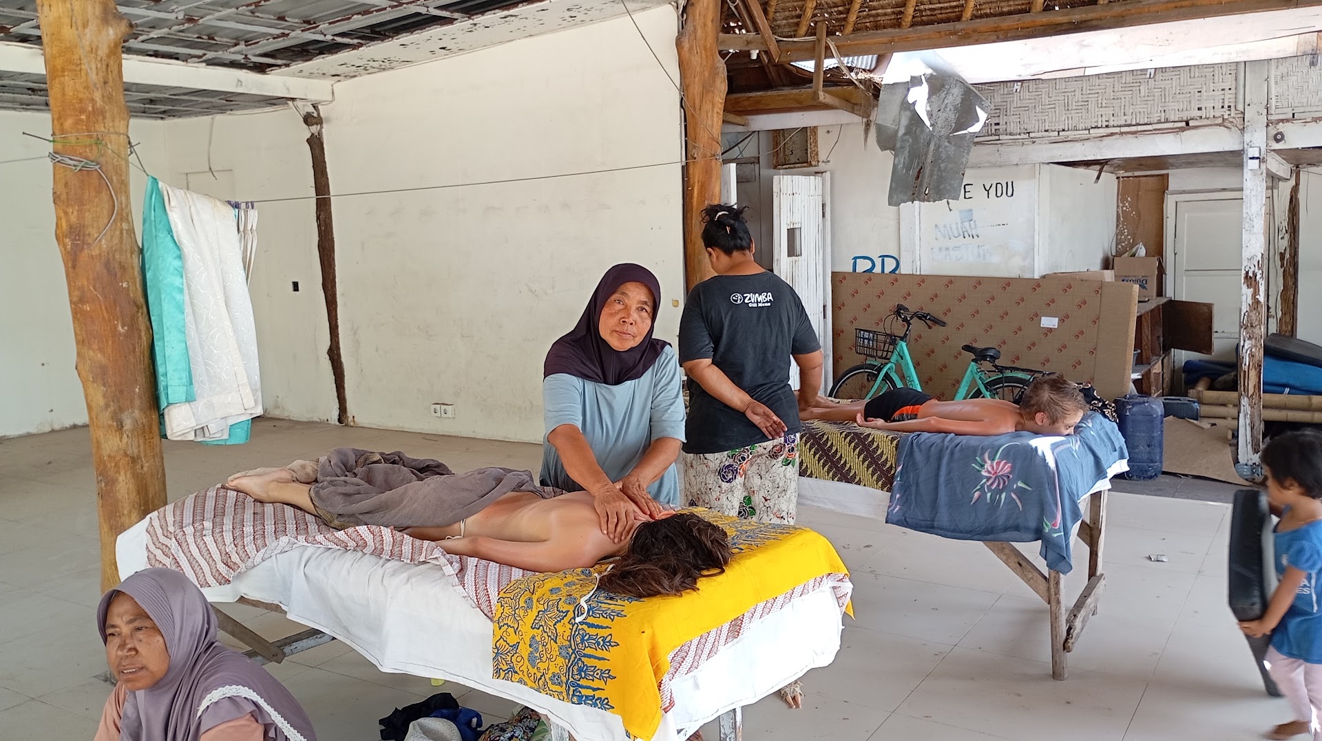Mama Johh Traditional Massage