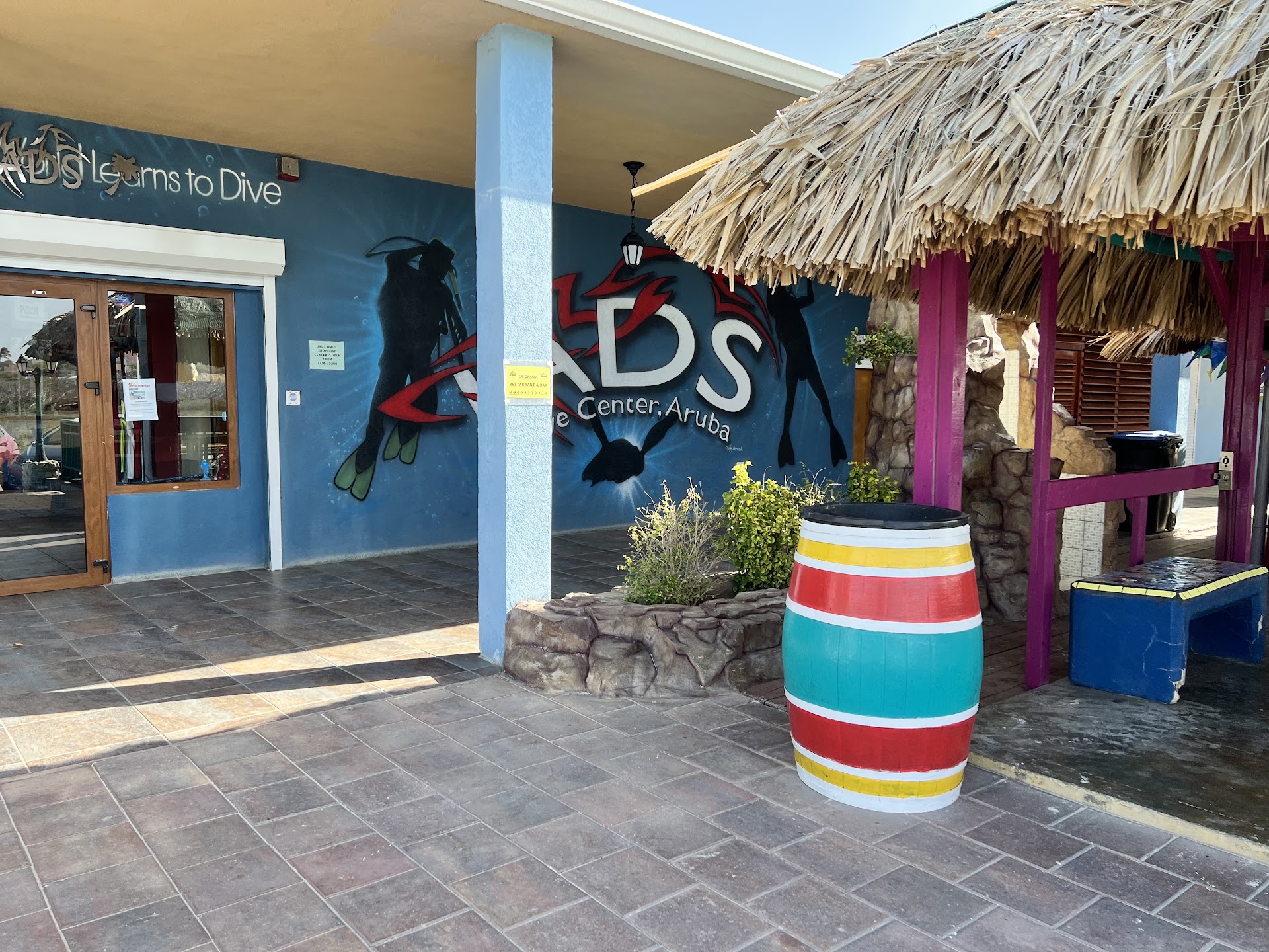 Rum Reef Cocktail Bar & Grill Aruba