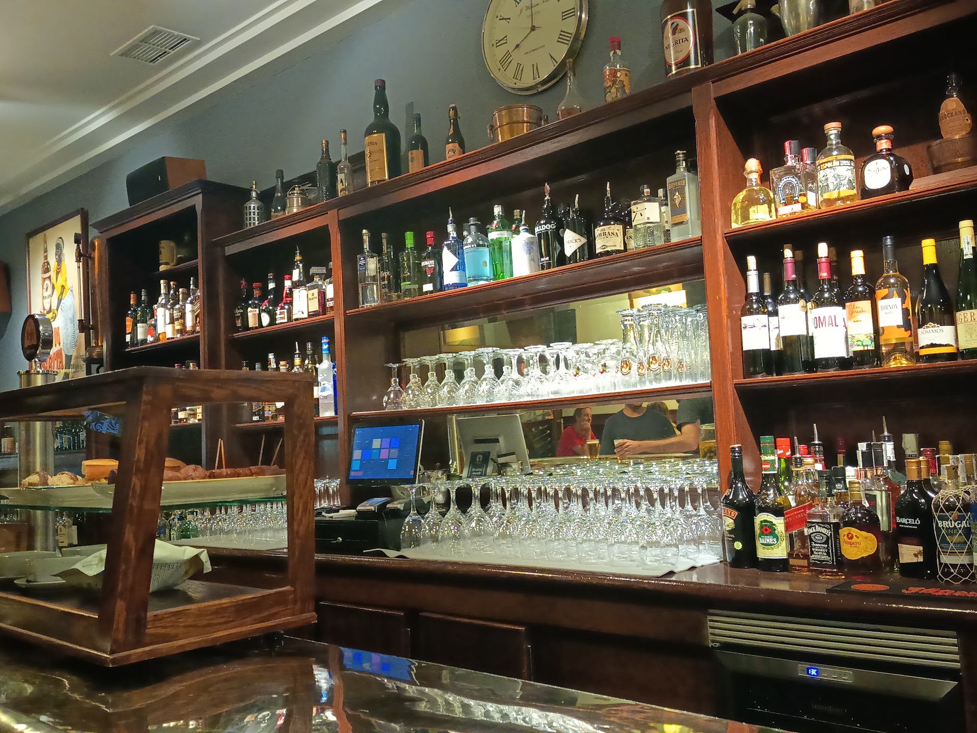 Pub El Nido