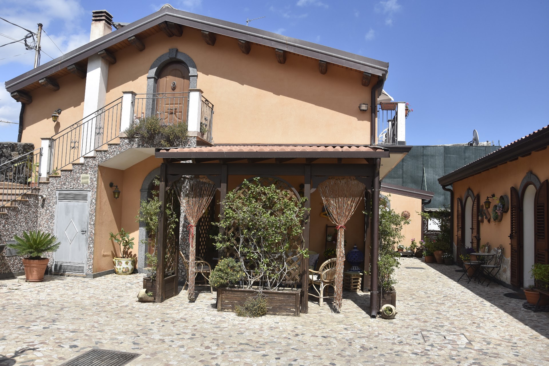 villa liliya