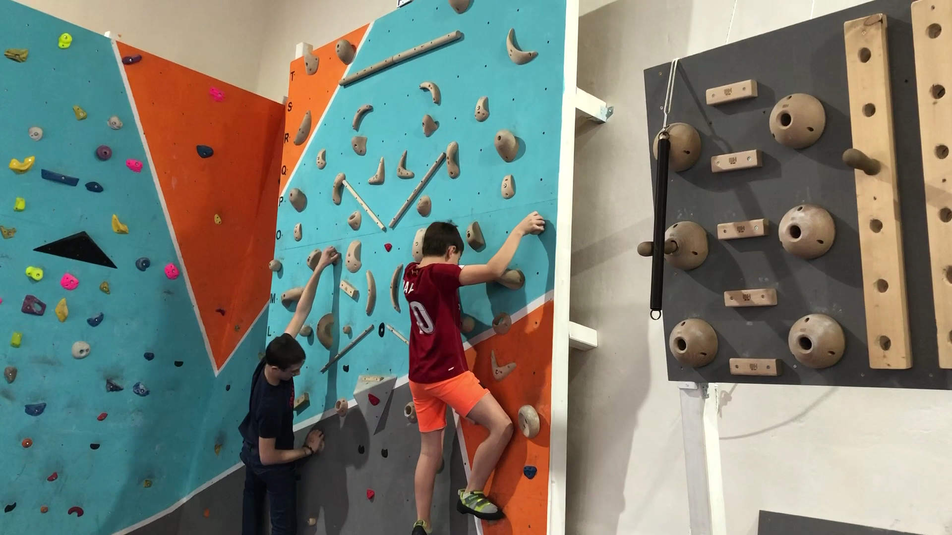 Gravity Climbing Gym Noto ASD