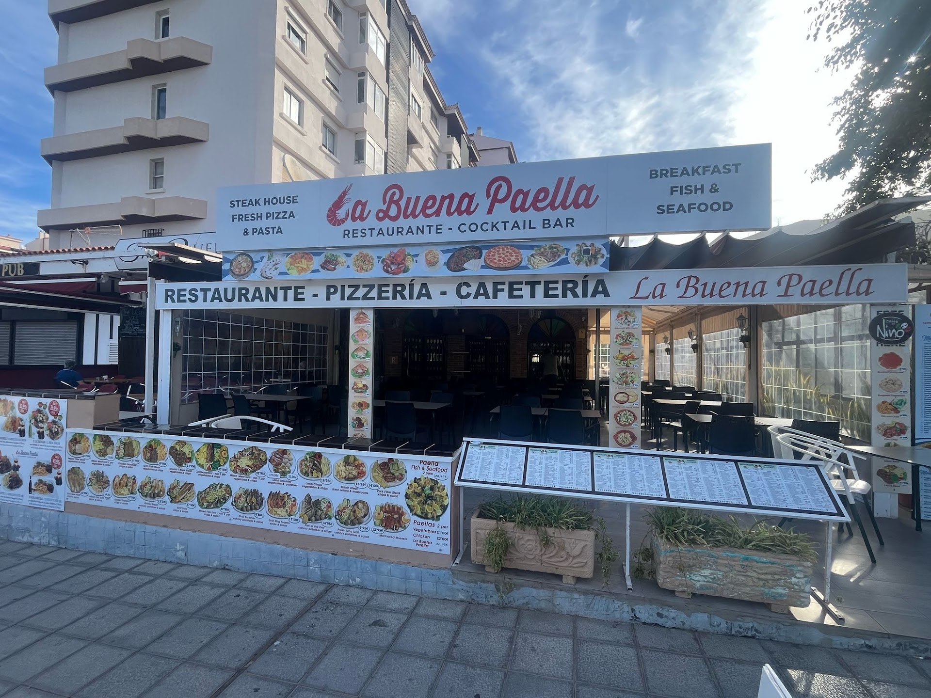 La Buena Paella