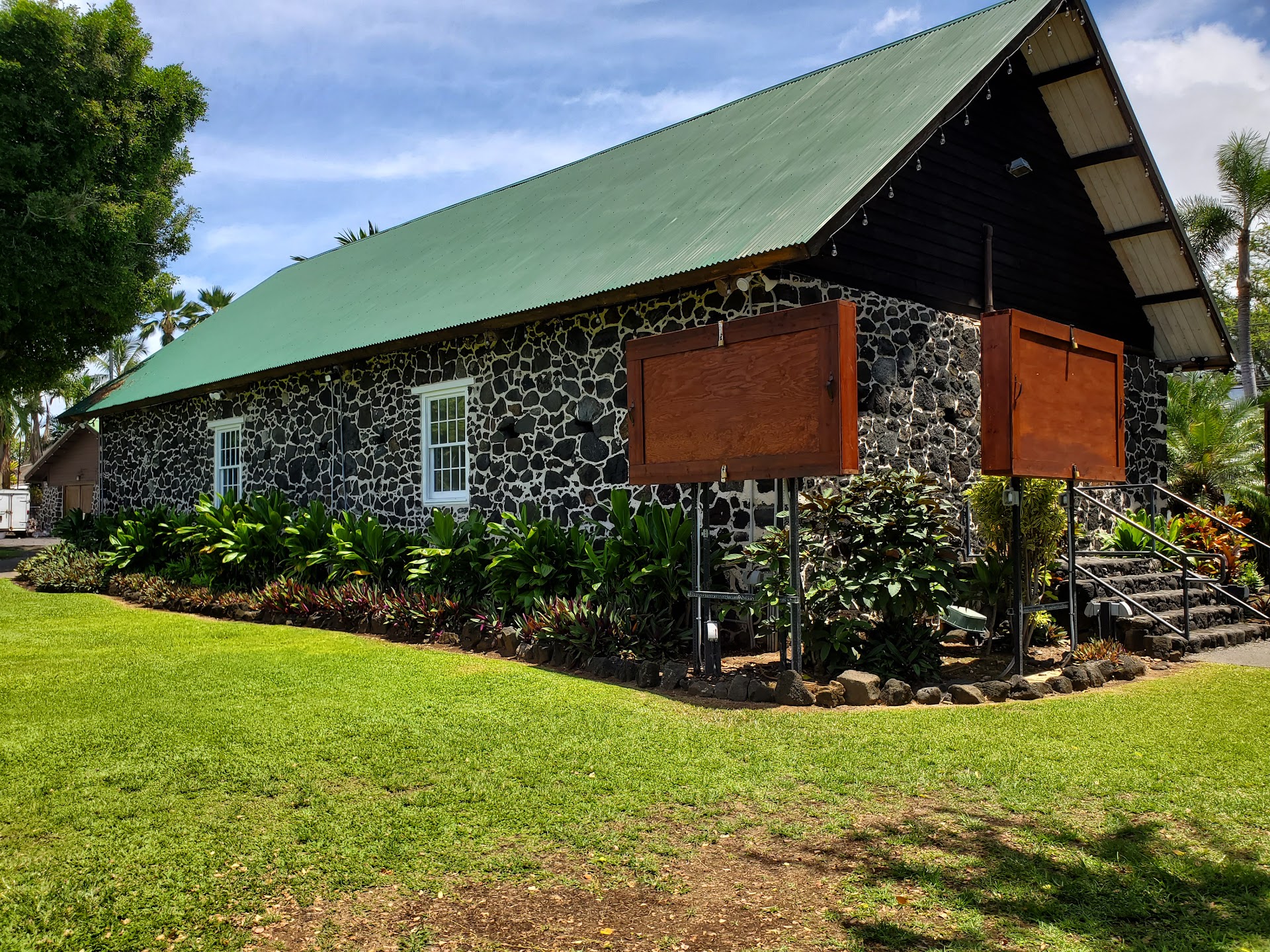 Living Stones Church