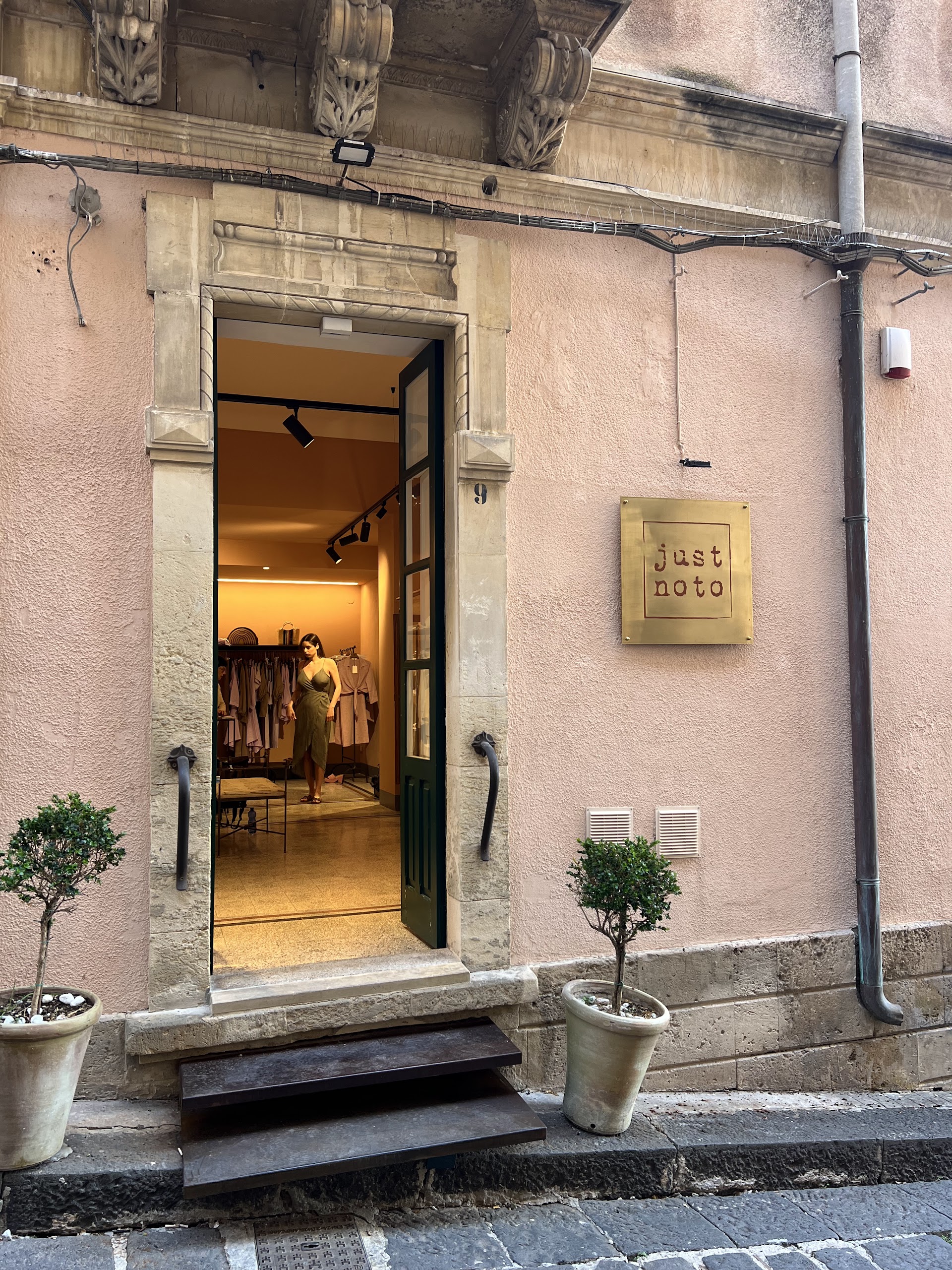Just Noto