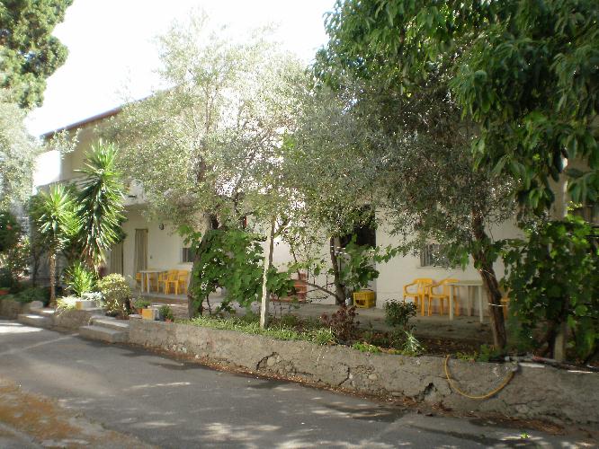 Aura Club - Batuca Village & Camping