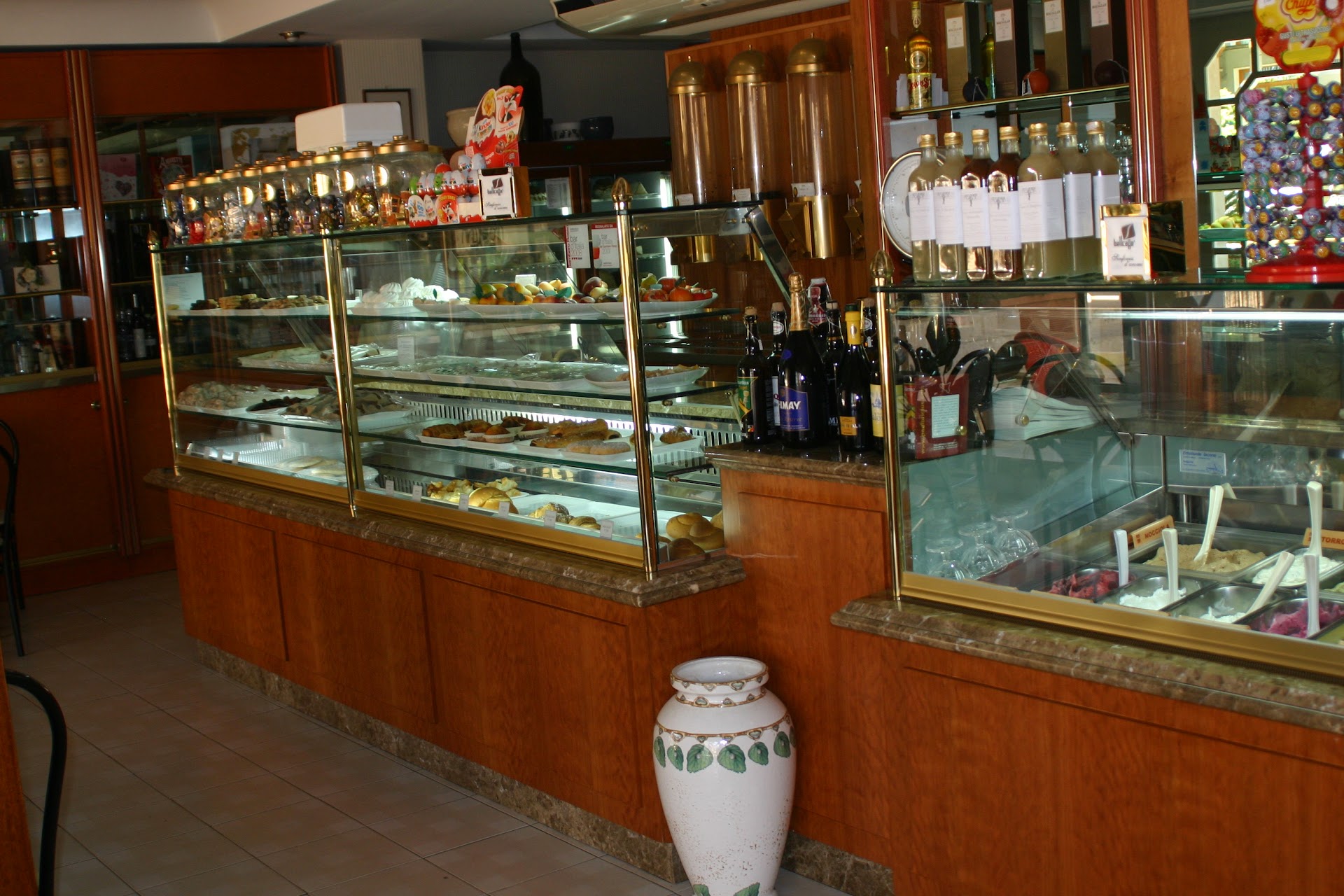 Rosy Bar