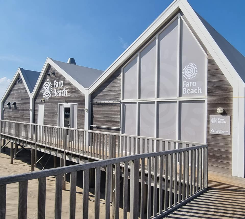 Beach Club & Bali Beds in De Cocksdorp