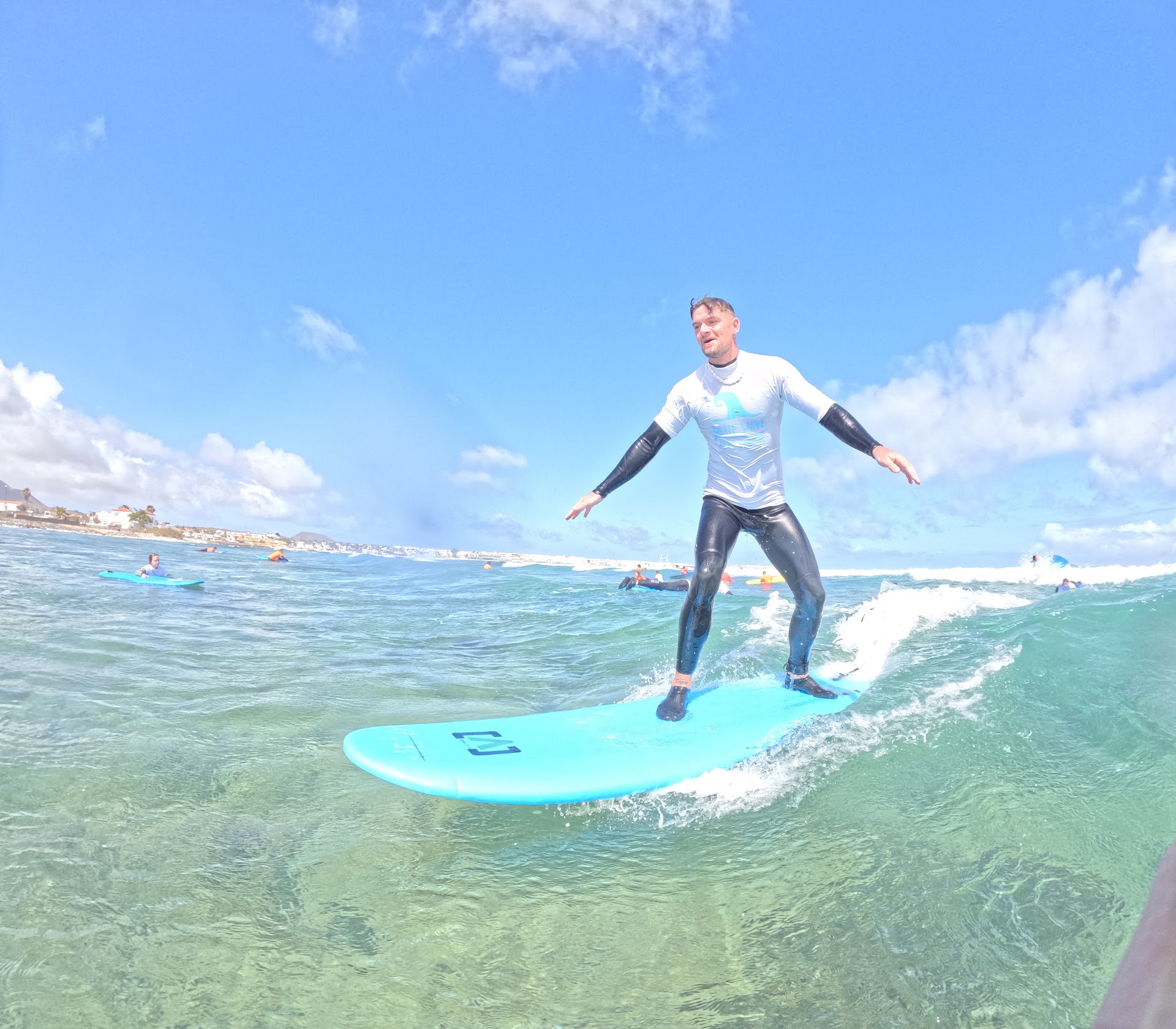 Blue Wave Surf School - Fuerteventura