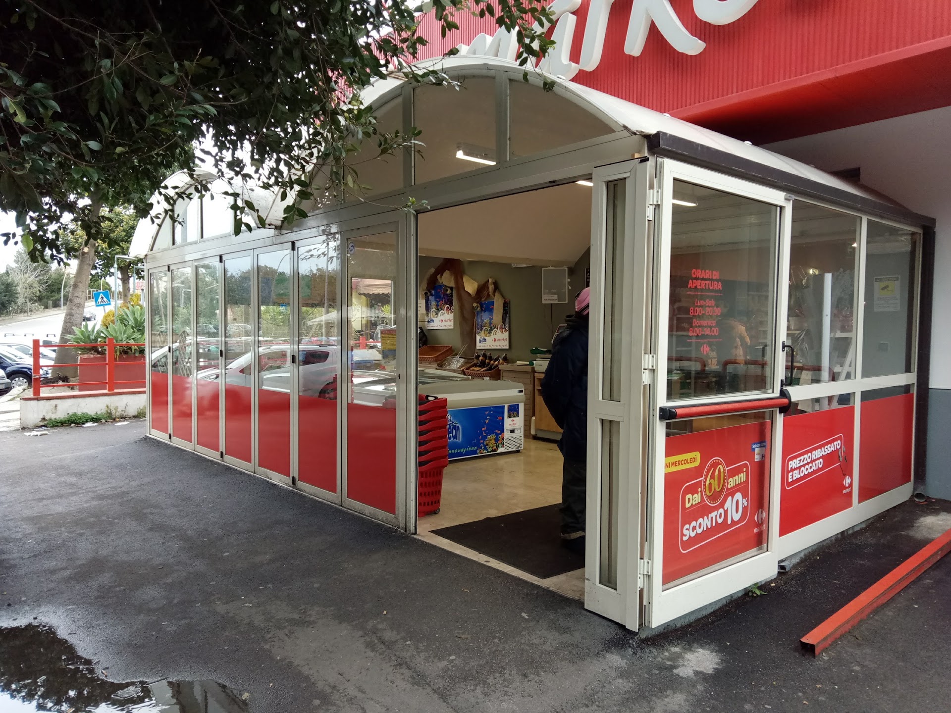 Supermercato Carrefour Levriere