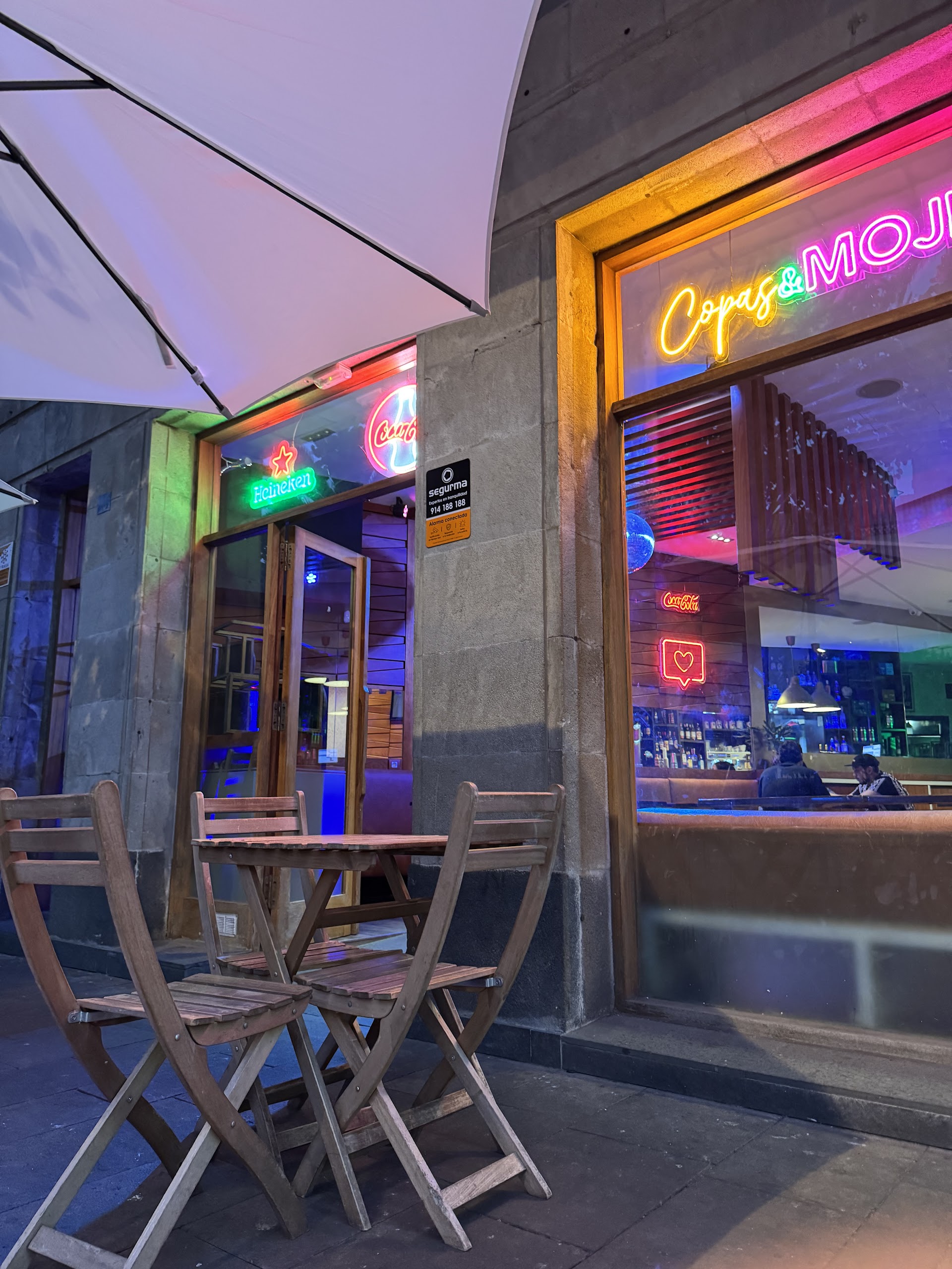 Copas y mojitos café