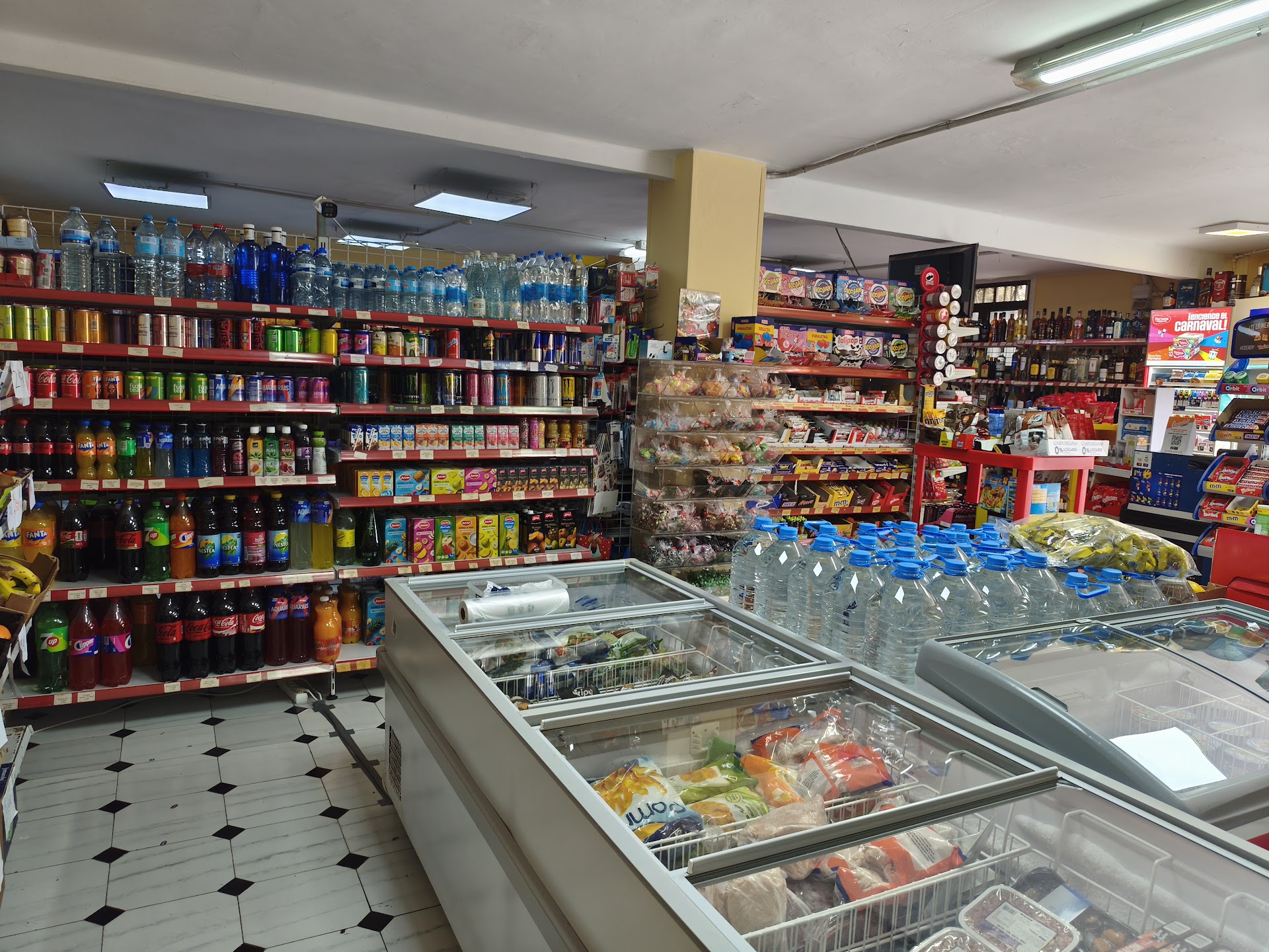 Supermercado BARRIO DE CANDELARIA