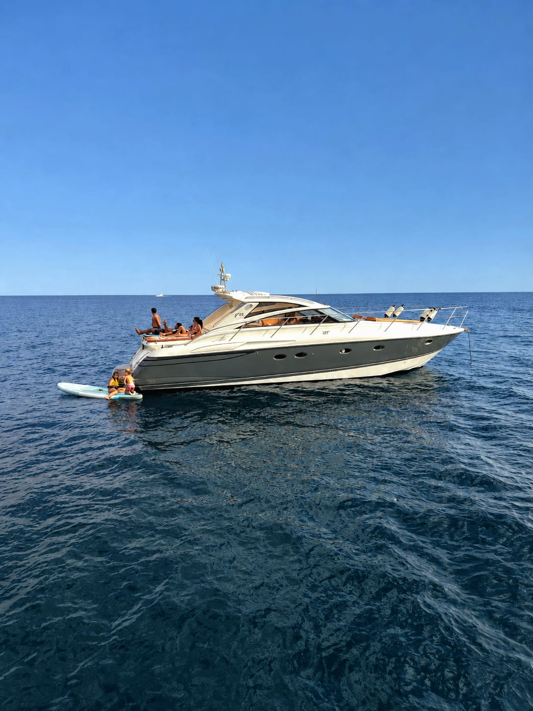 Singular Yacht Charter