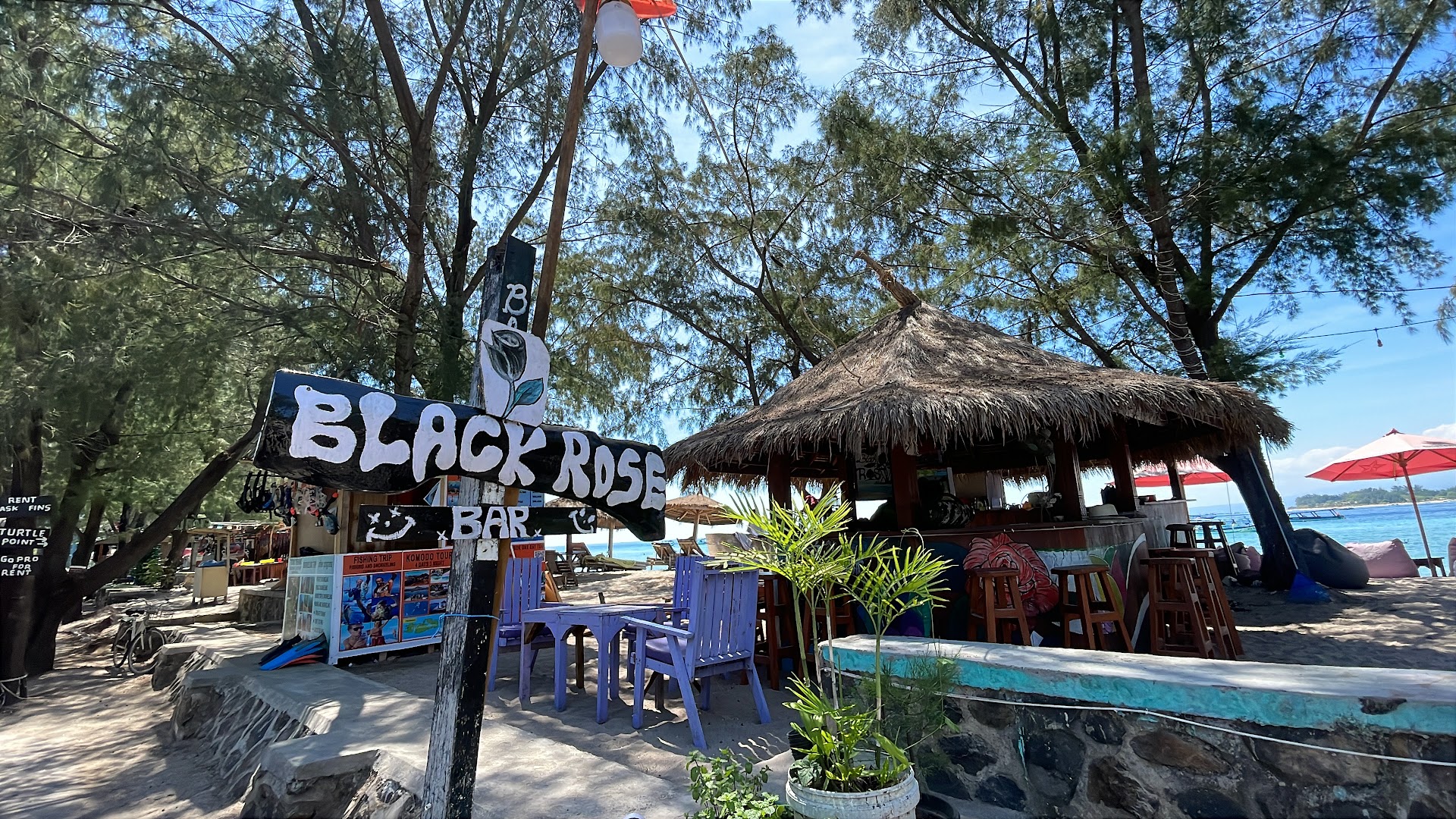 Black Rose Bar and Food