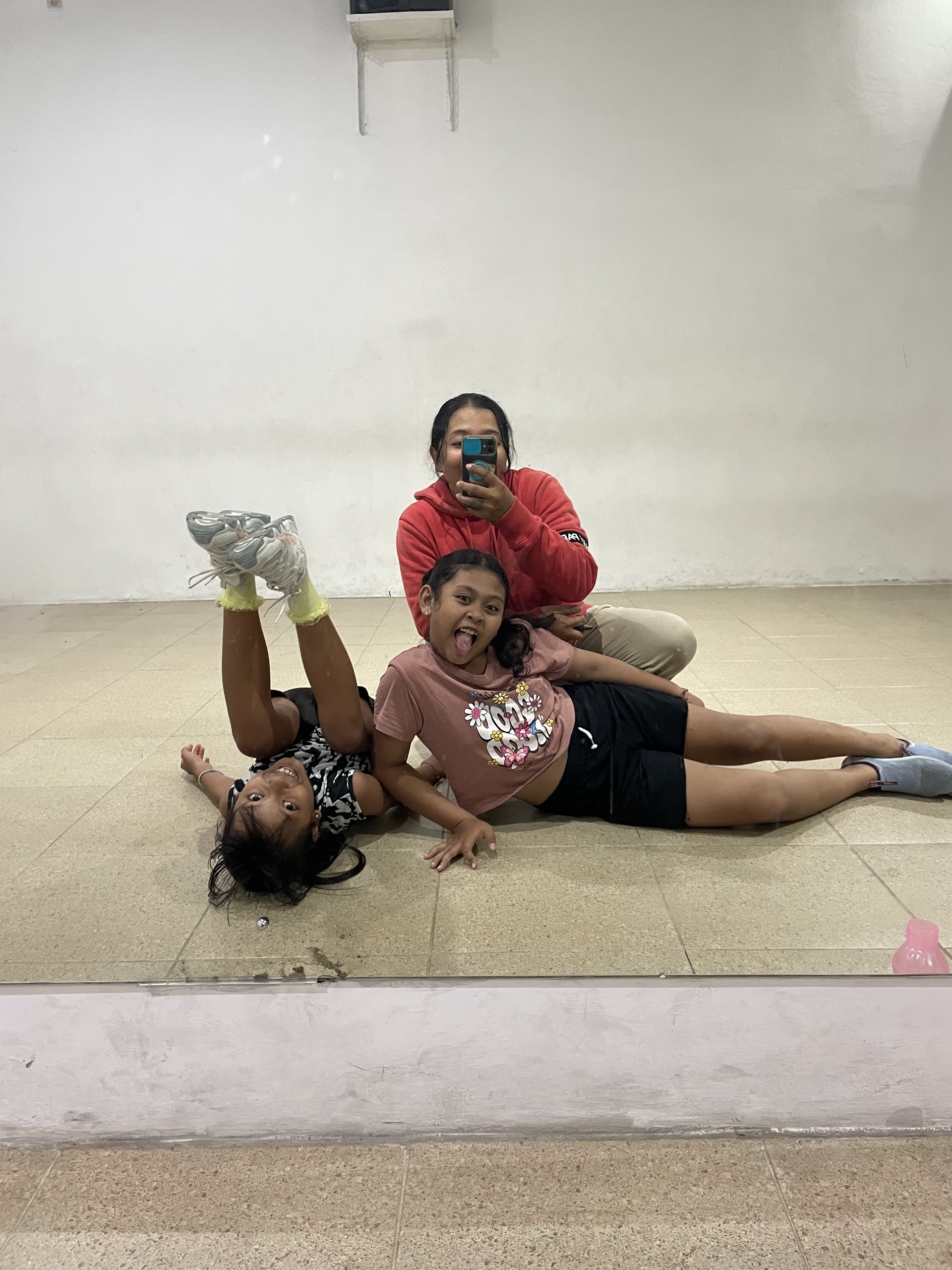 Sweetsbyvy Cake & Dance Studio