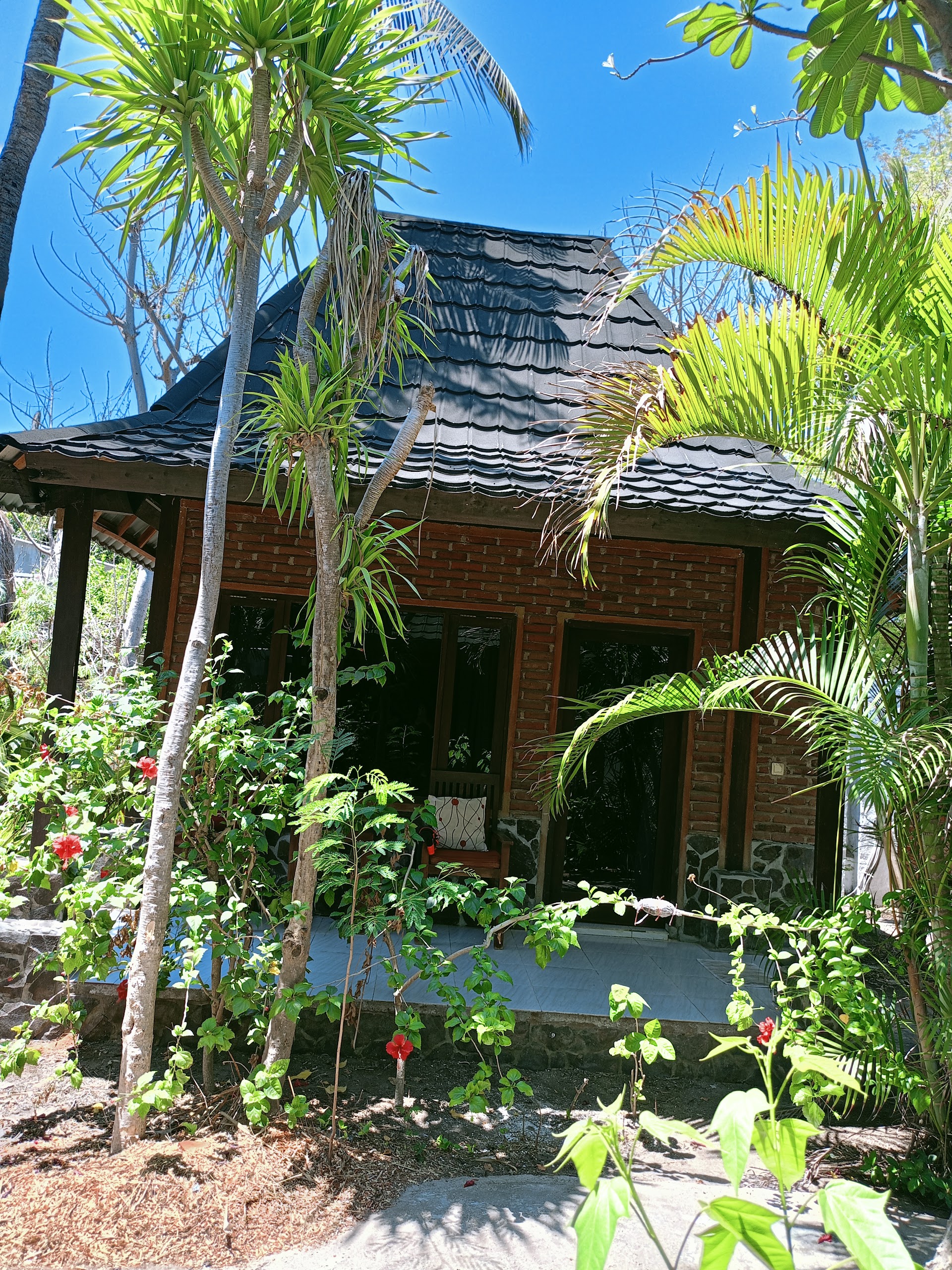 Gili Smile Bungalows