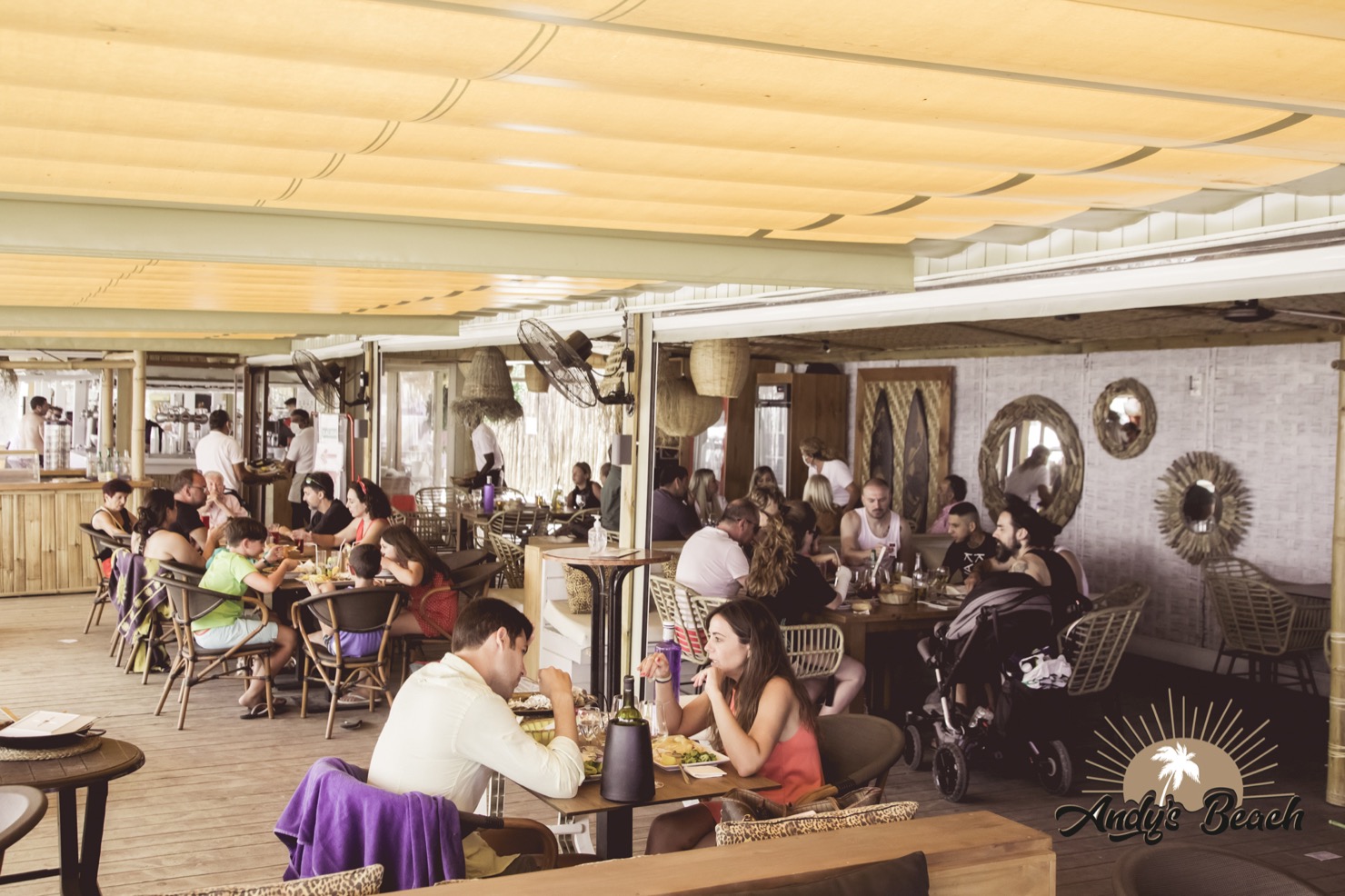 Andy's Beach Club & Cocktail Bar