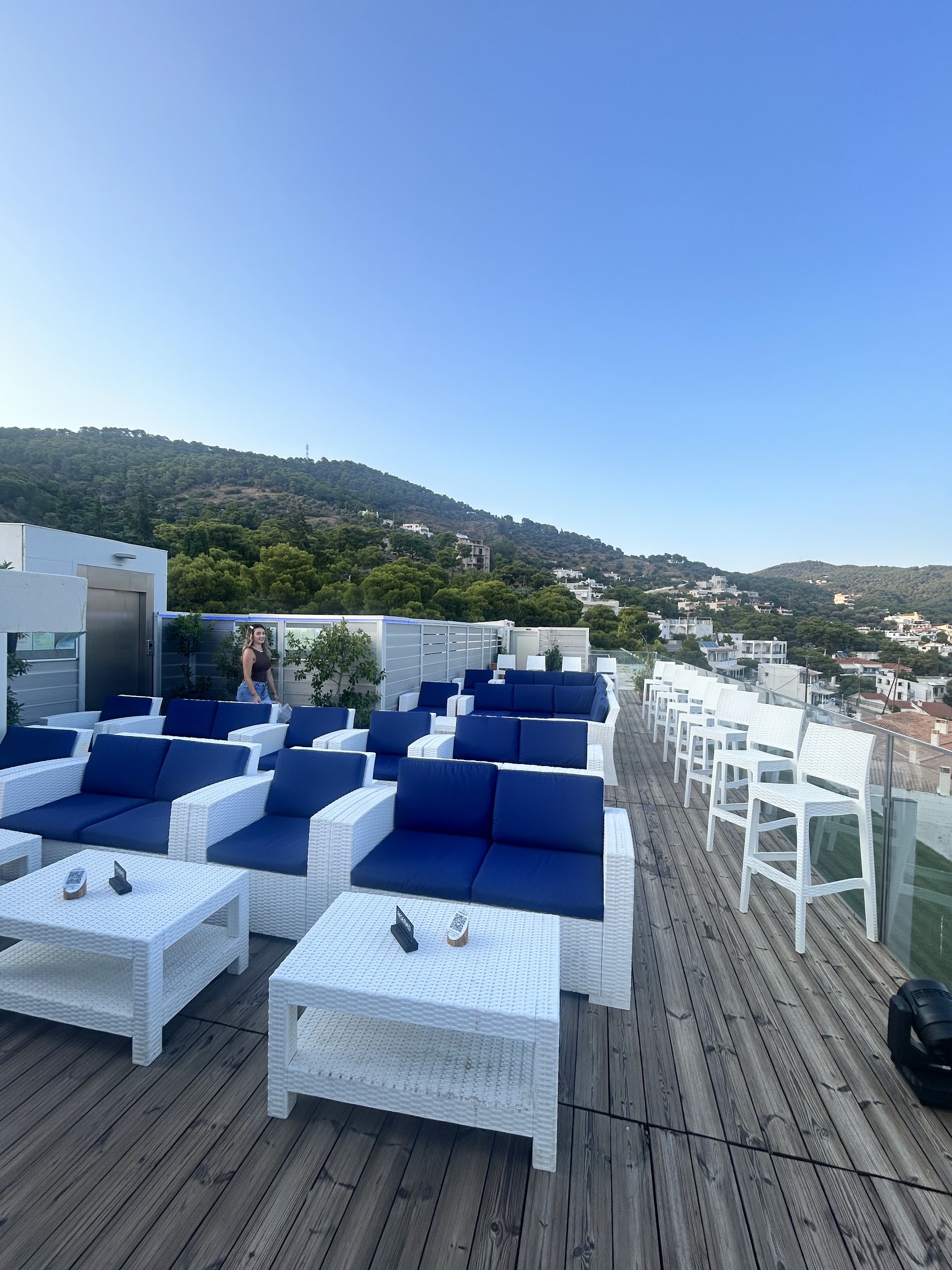 Skybar Poros