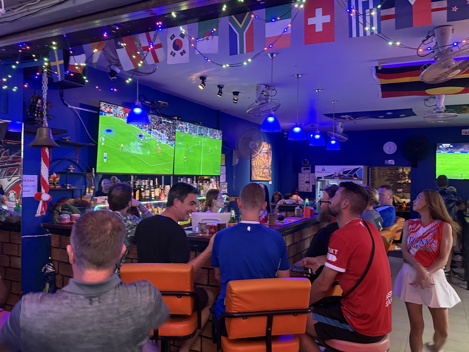Tonys Sports Bar (Patong, Phuket)