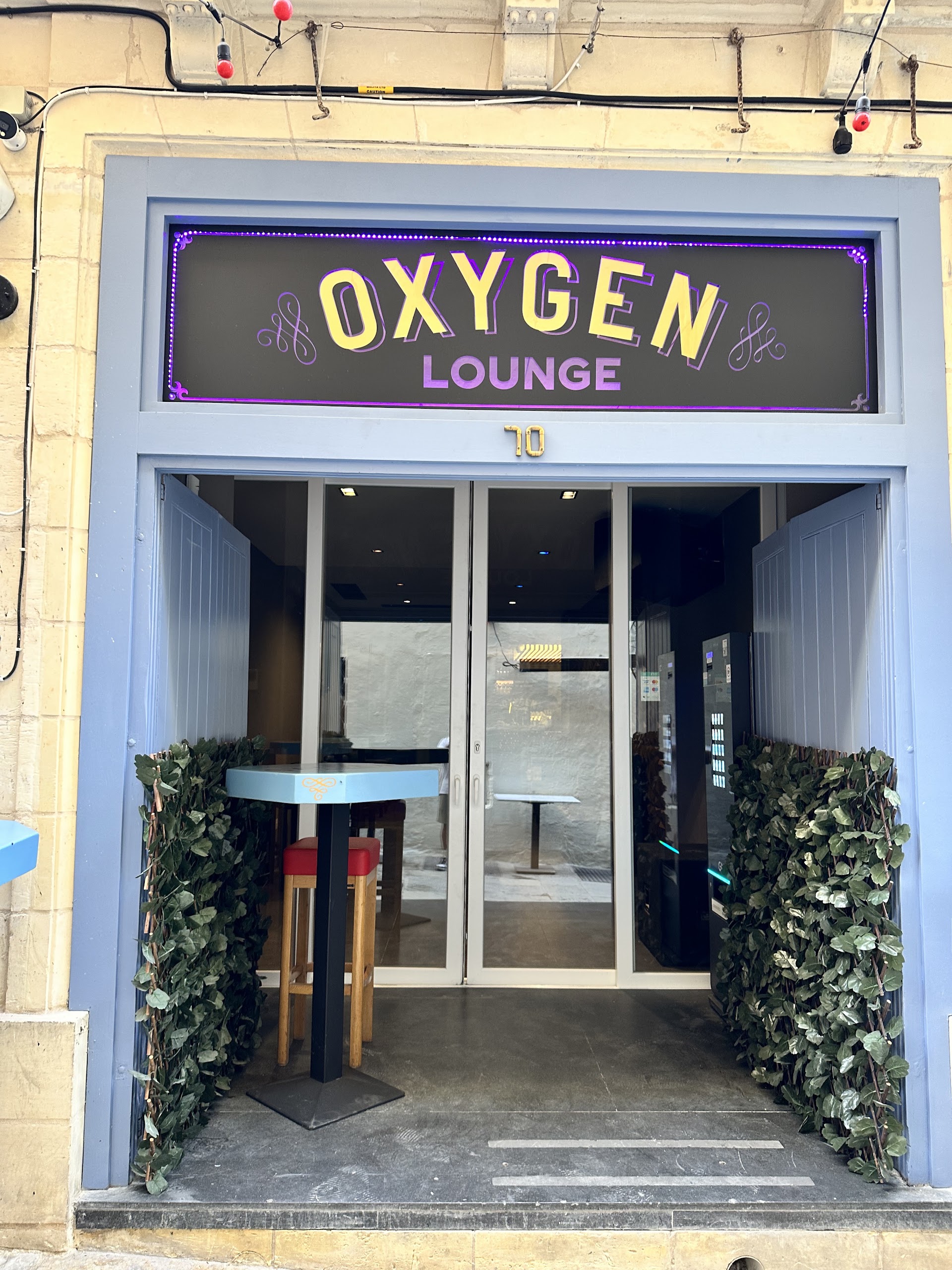 Oxygen Lounge