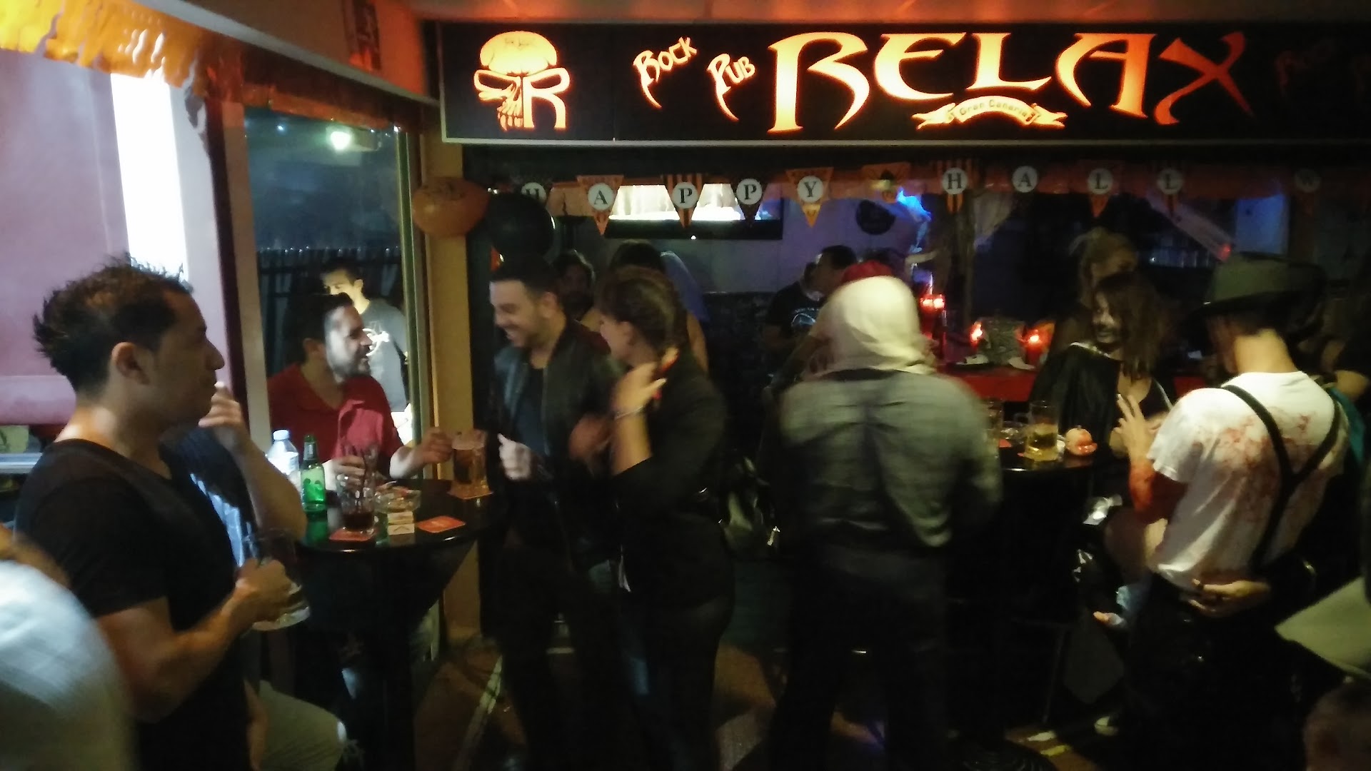 Relax Pub Rock Bar