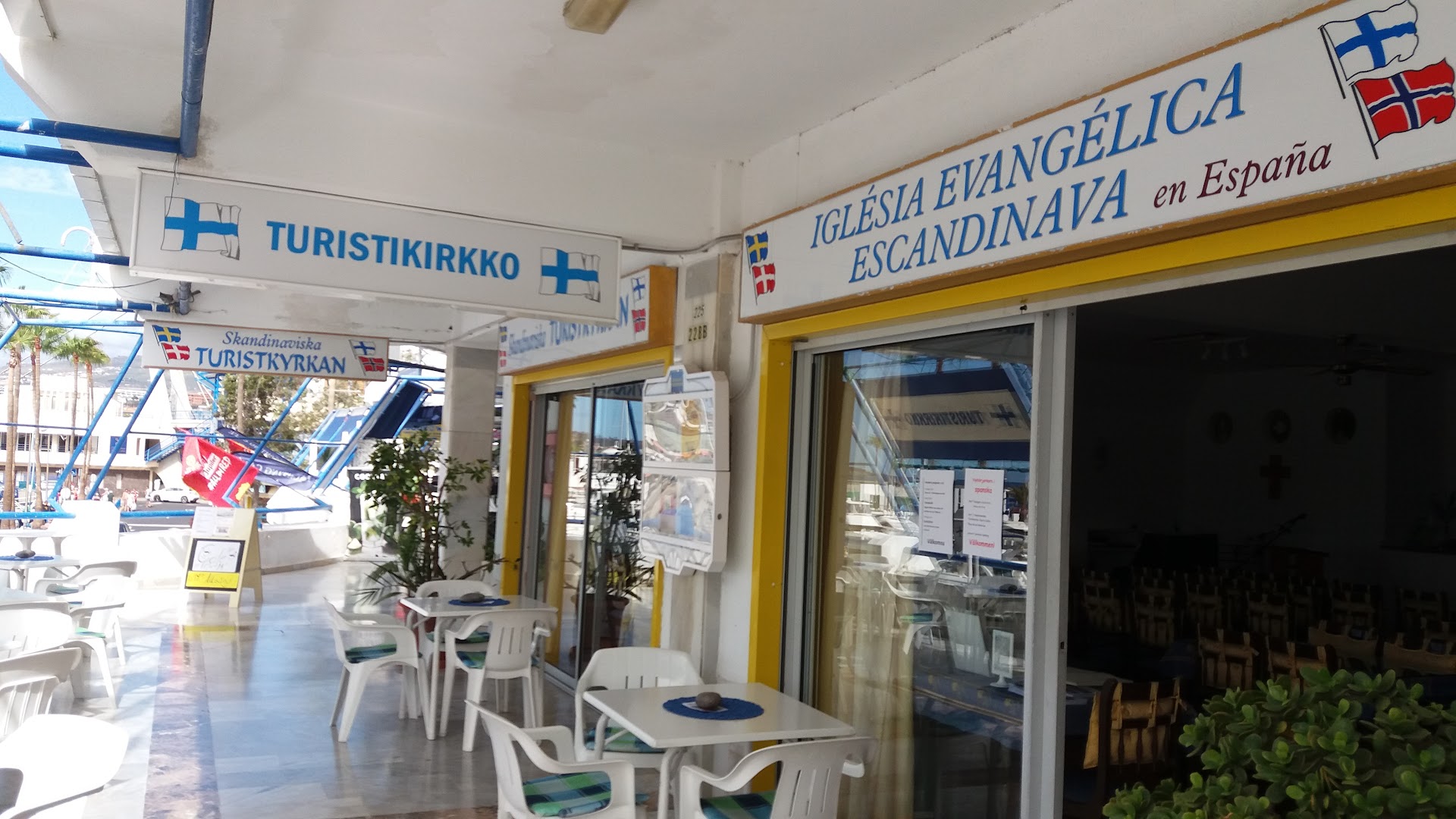 Suomalainen turistikirkko