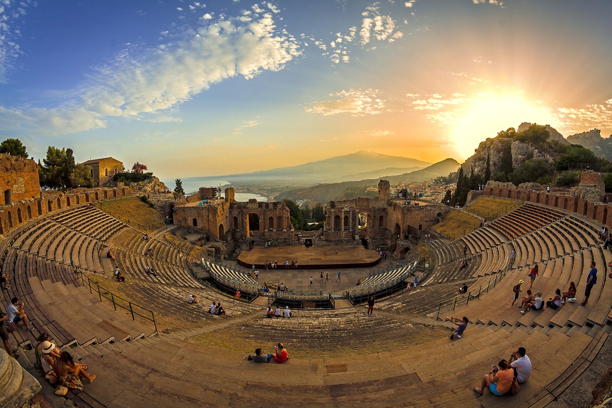 Sicily Car Service - Car rental with driver - Excursions and transfers | Etna tour