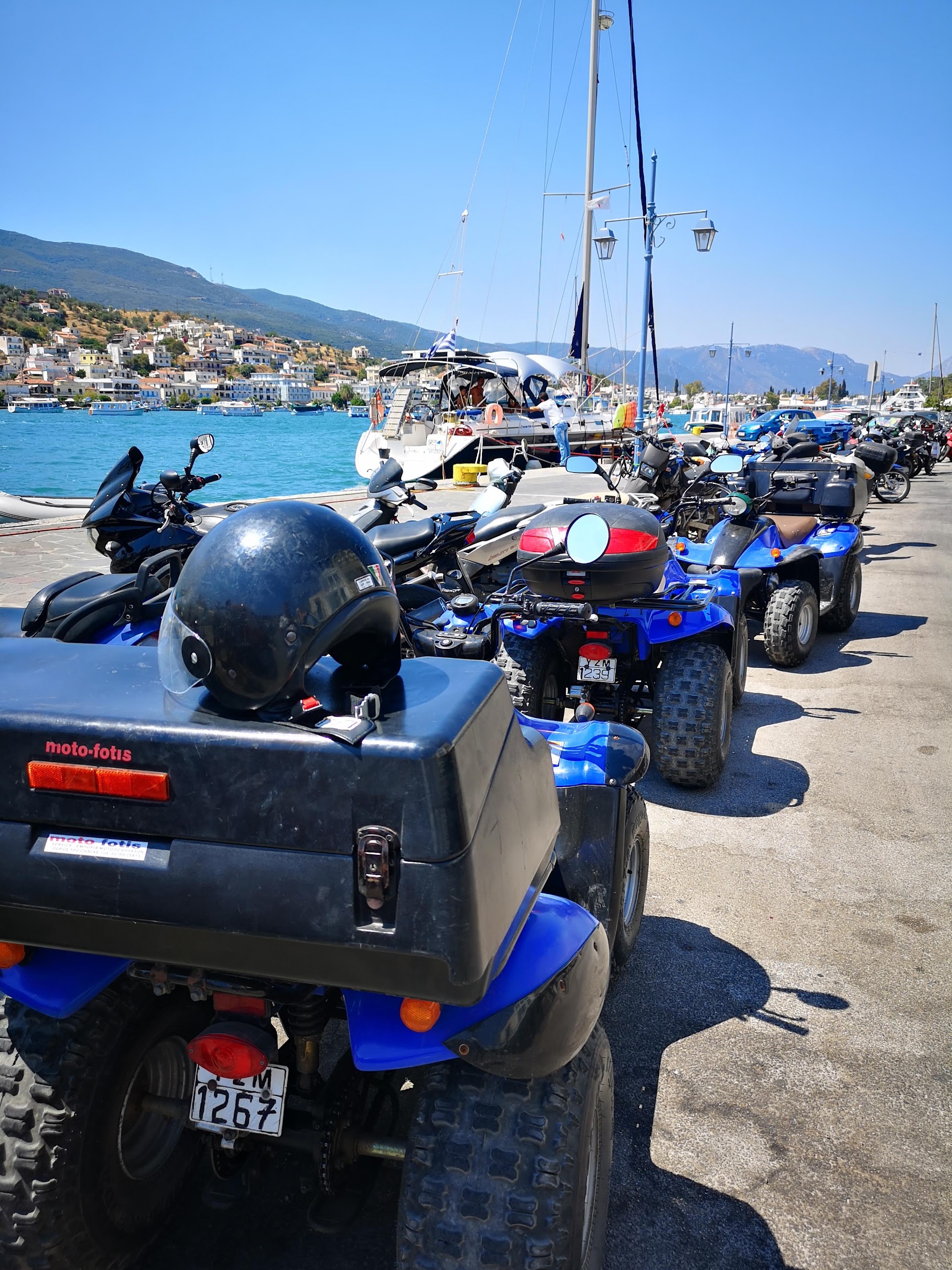 Moto Rental Fotis 2