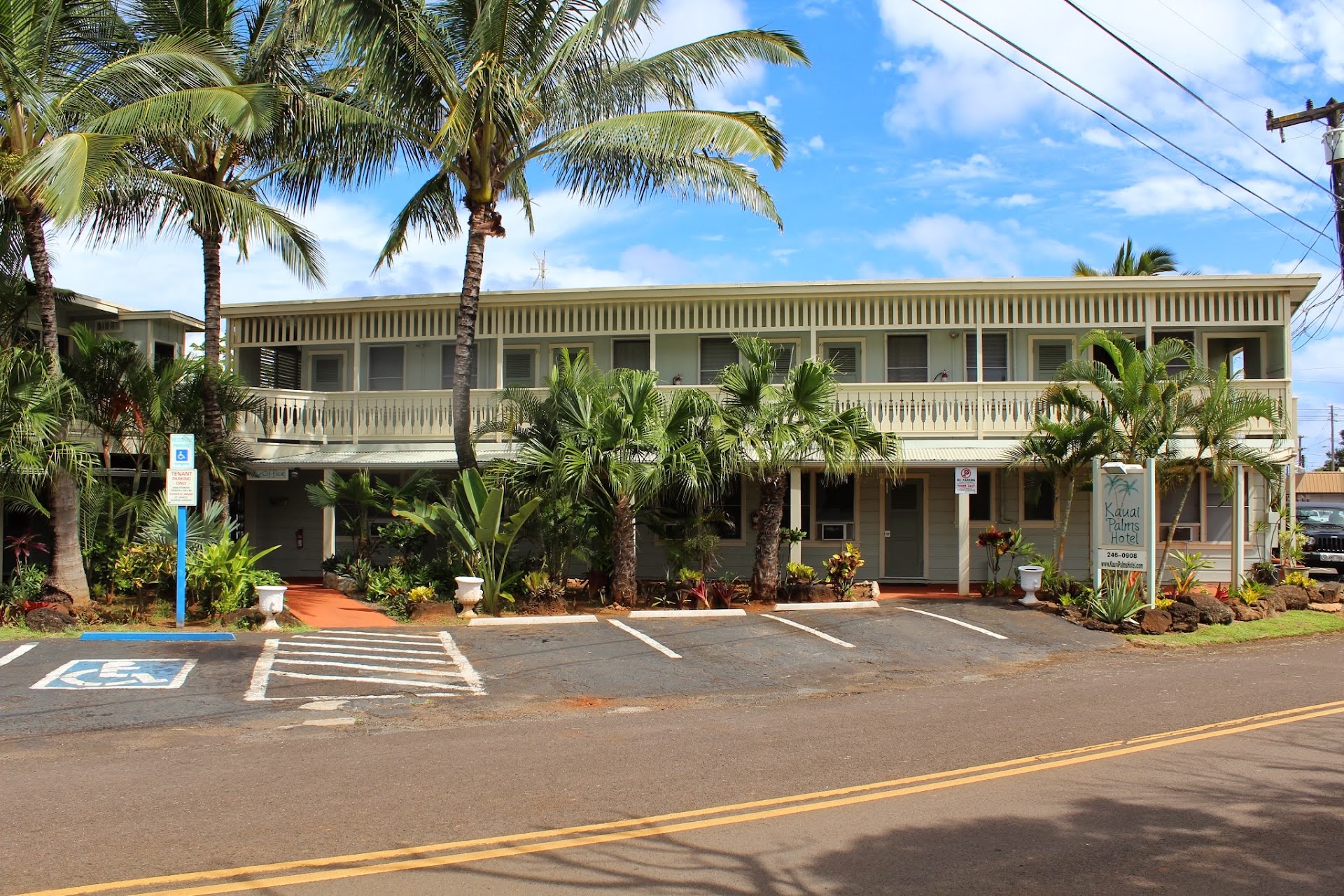 Kauai Palms Hotel