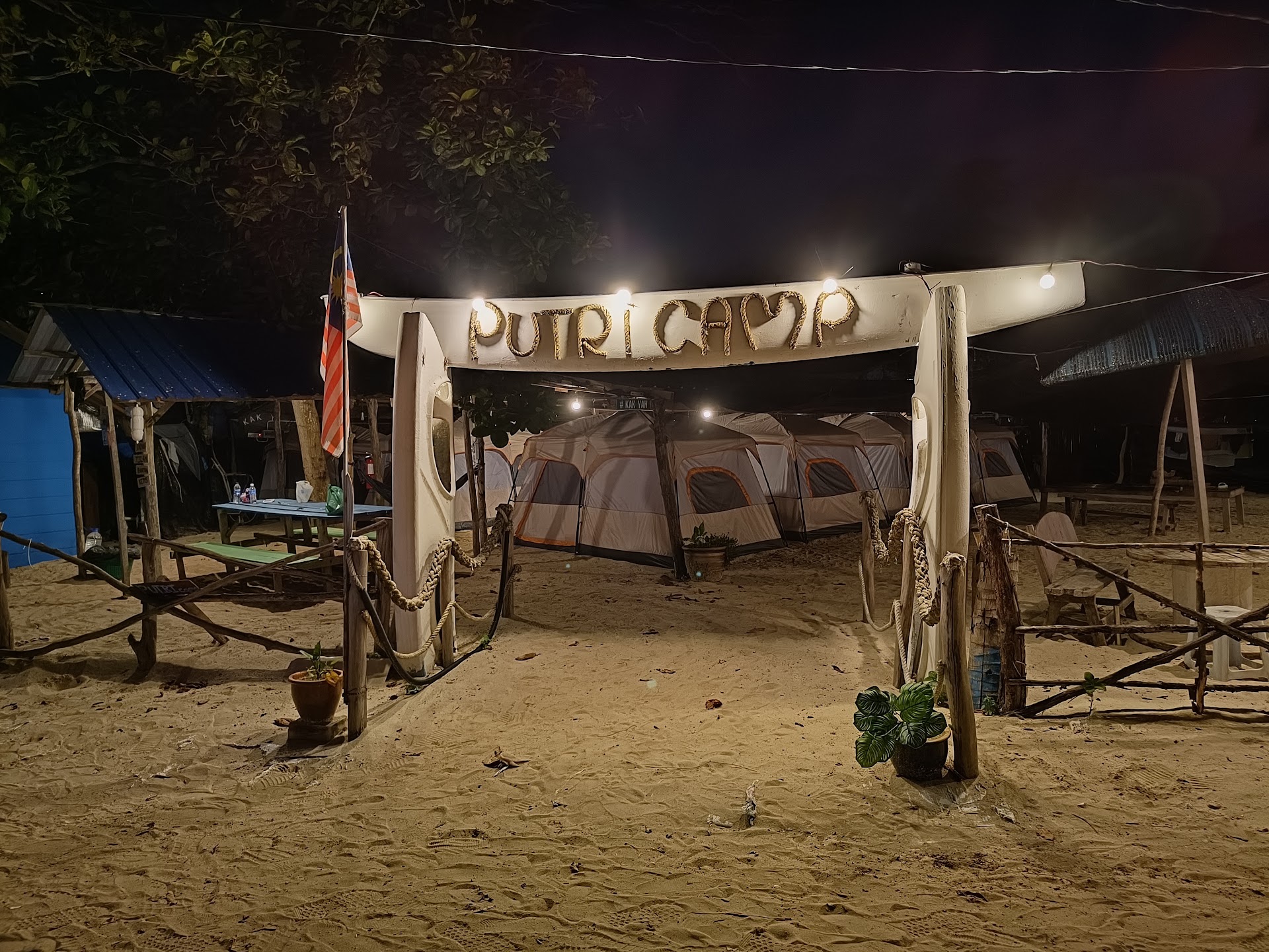 Putri Camp