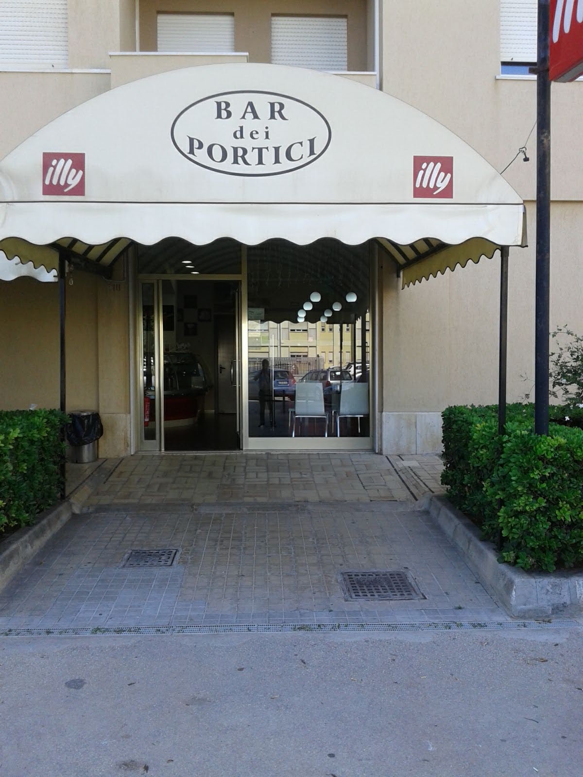 Bar Portici